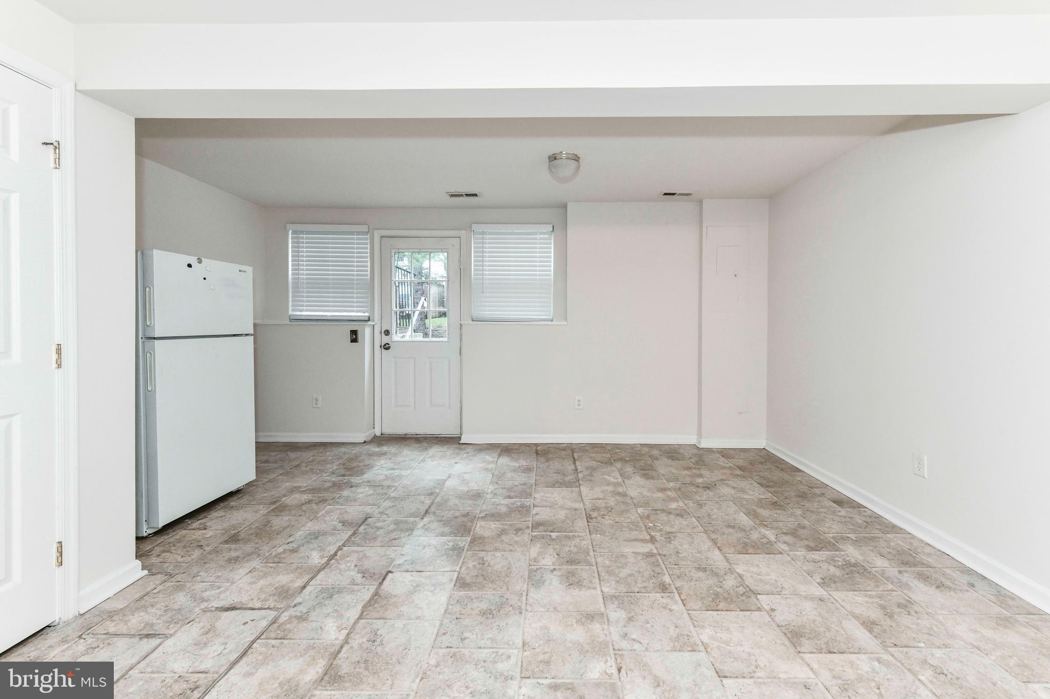 WELLINGTON/CLOVERHILL CONDOS - Residential Lease