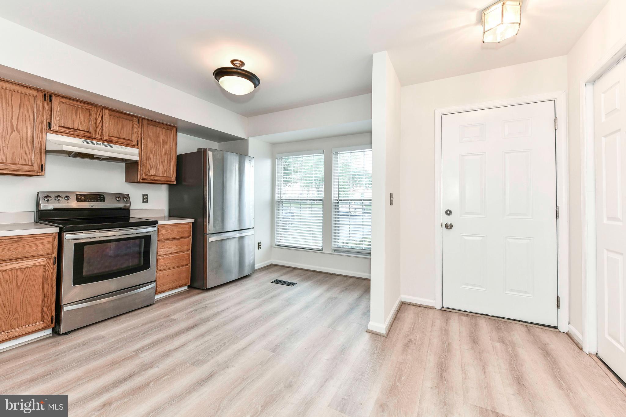 WELLINGTON/CLOVERHILL CONDOS - Residential Lease