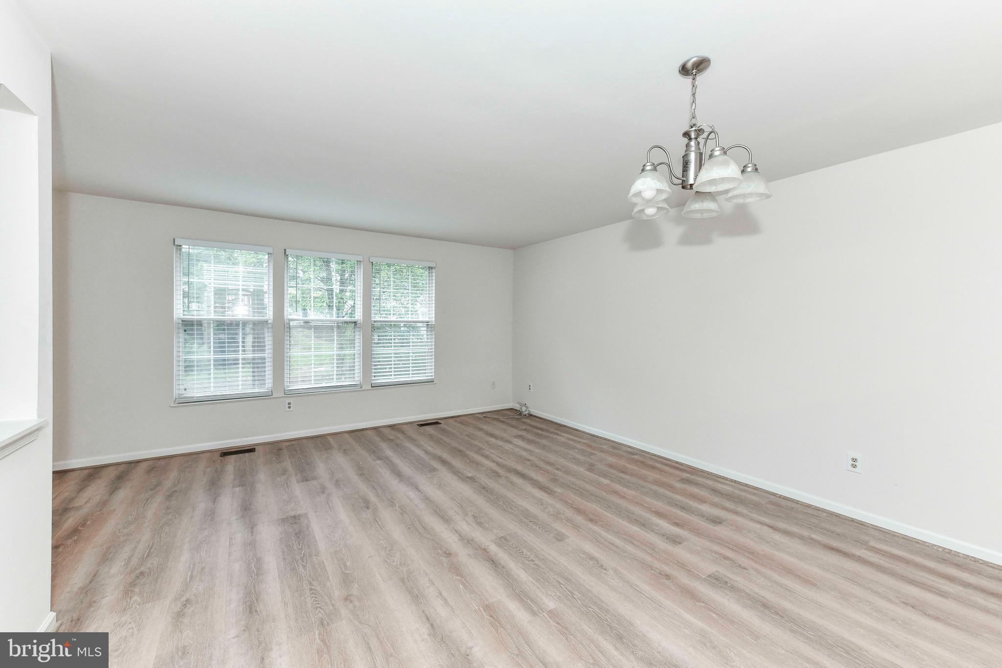 WELLINGTON/CLOVERHILL CONDOS - Residential Lease