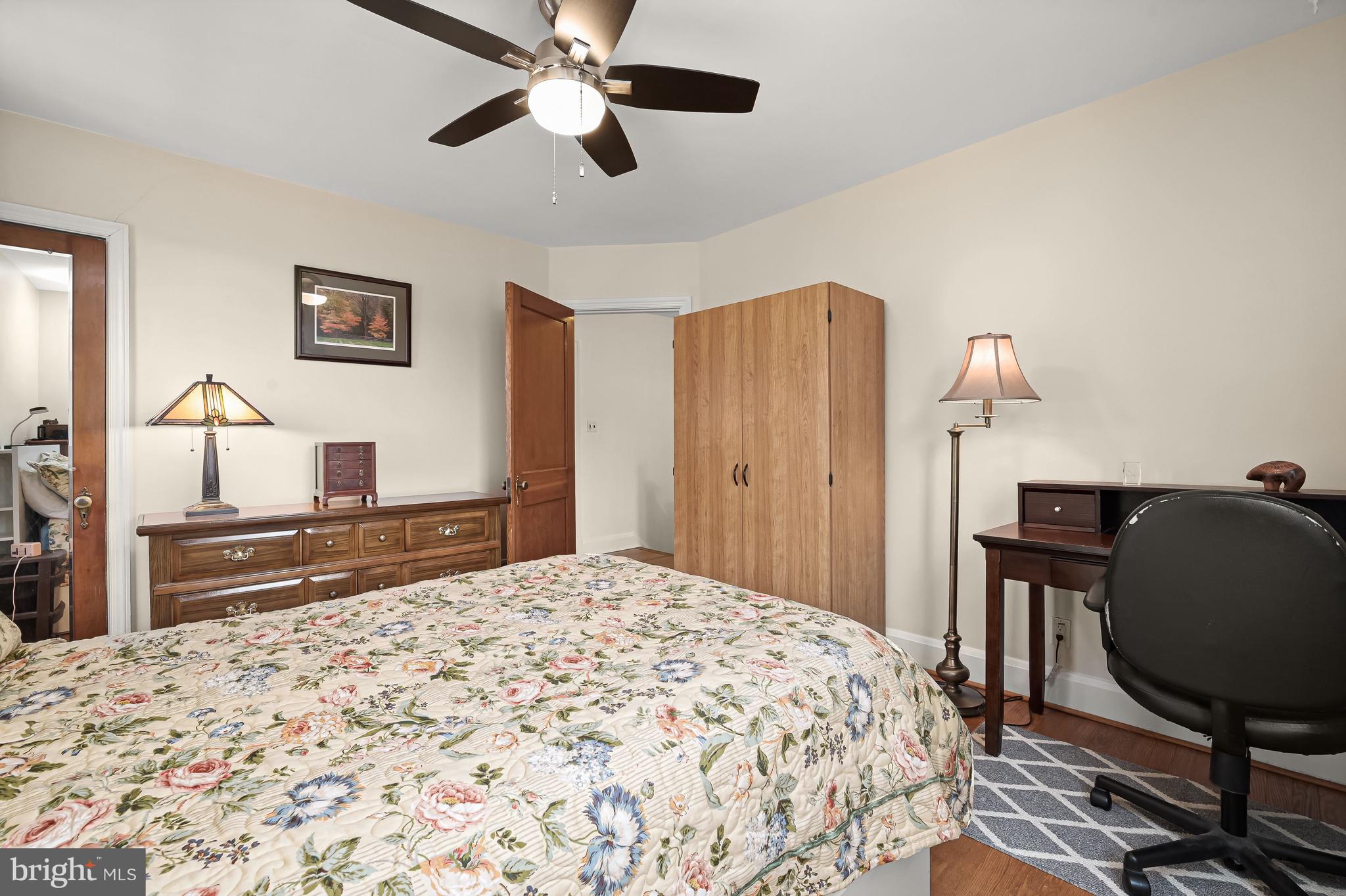 PARKVILLE - Residential