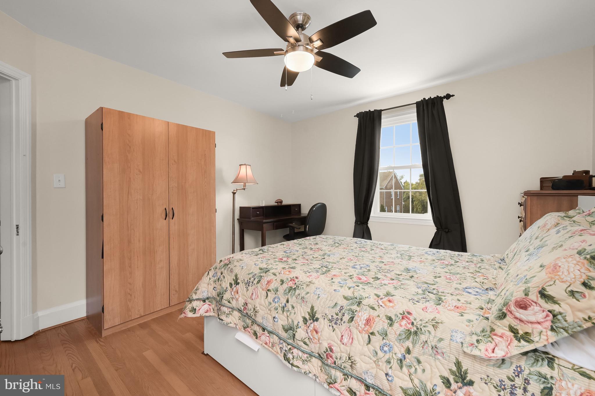 PARKVILLE - Residential