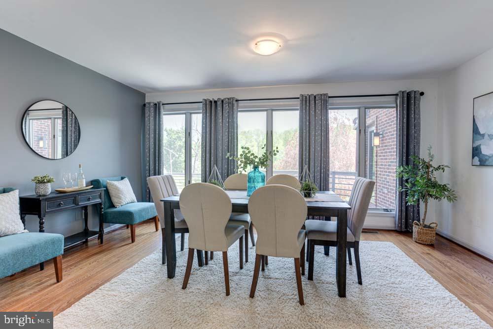 IVY MEADOWS - Residential