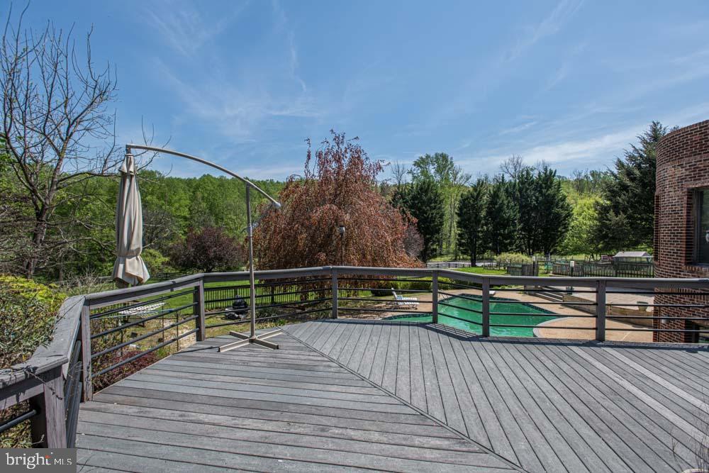 IVY MEADOWS - Residential