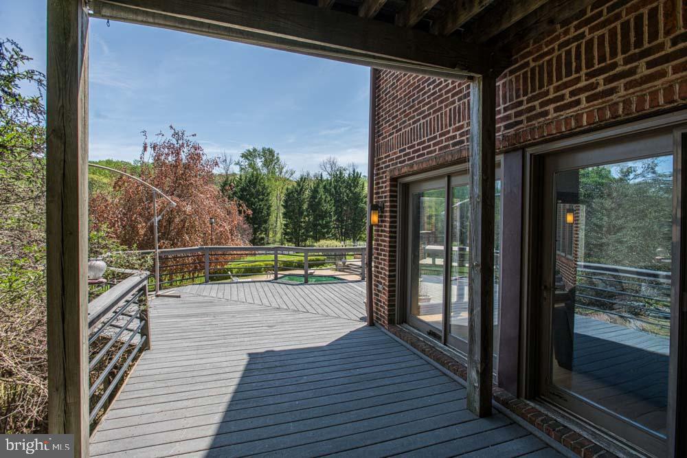 IVY MEADOWS - Residential