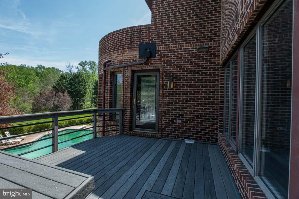 IVY MEADOWS - Residential