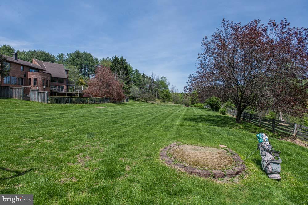 IVY MEADOWS - Residential