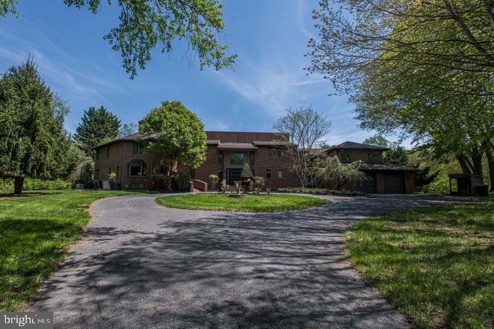 1 FOX FIELD COURT