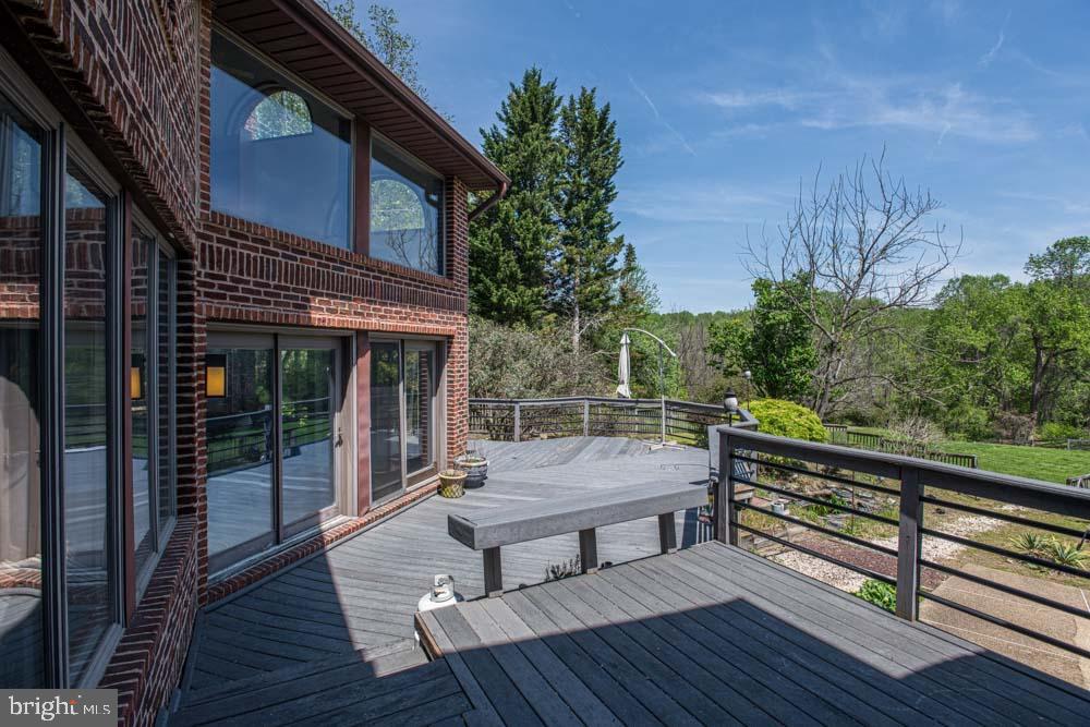 IVY MEADOWS - Residential