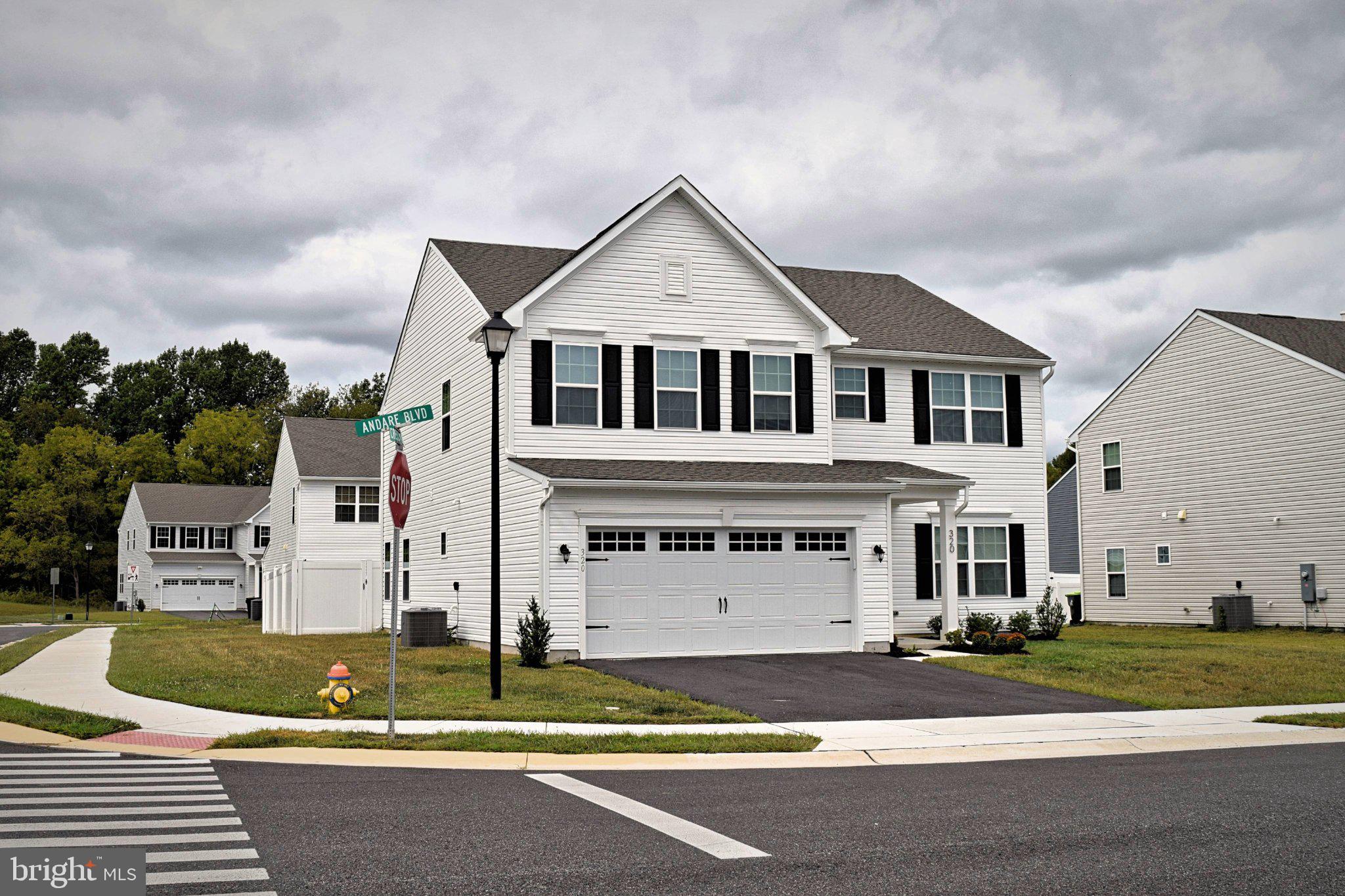 320 ANDARE BOULEVARD