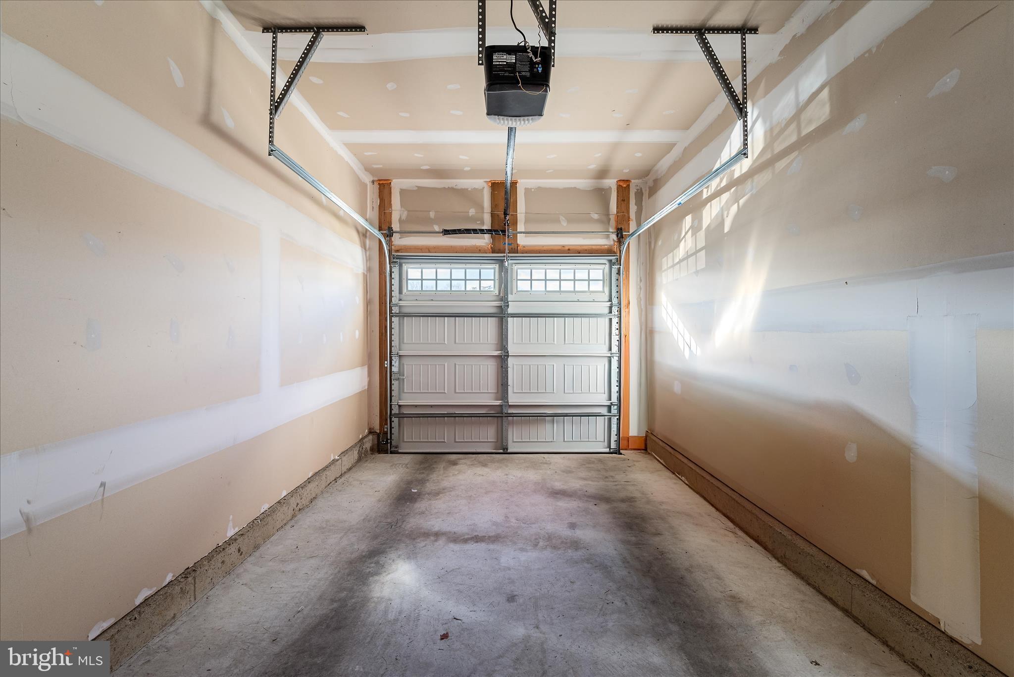 ARCADIA NORTH - Residential