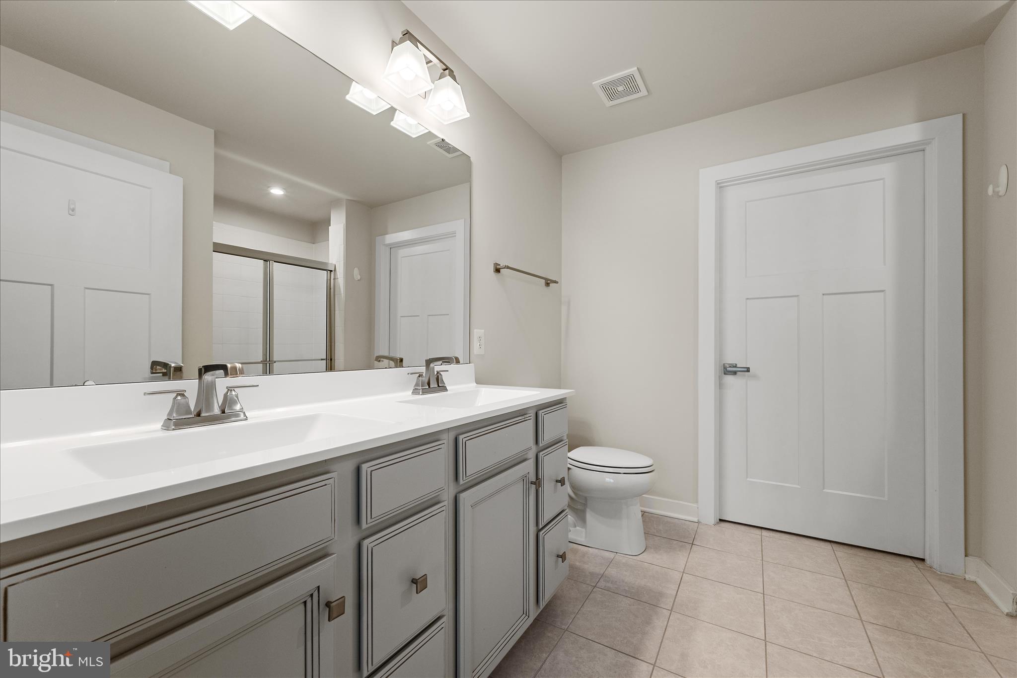 ARCADIA NORTH - Residential