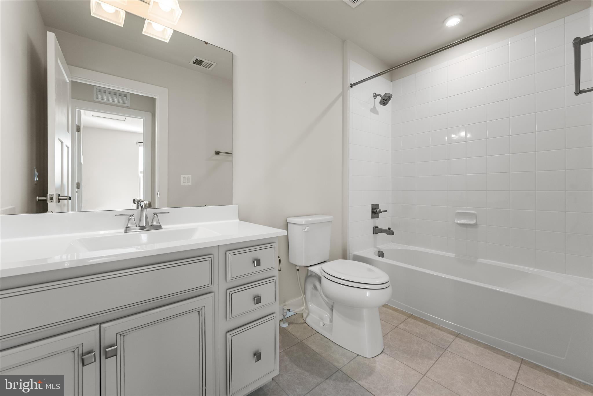 ARCADIA NORTH - Residential