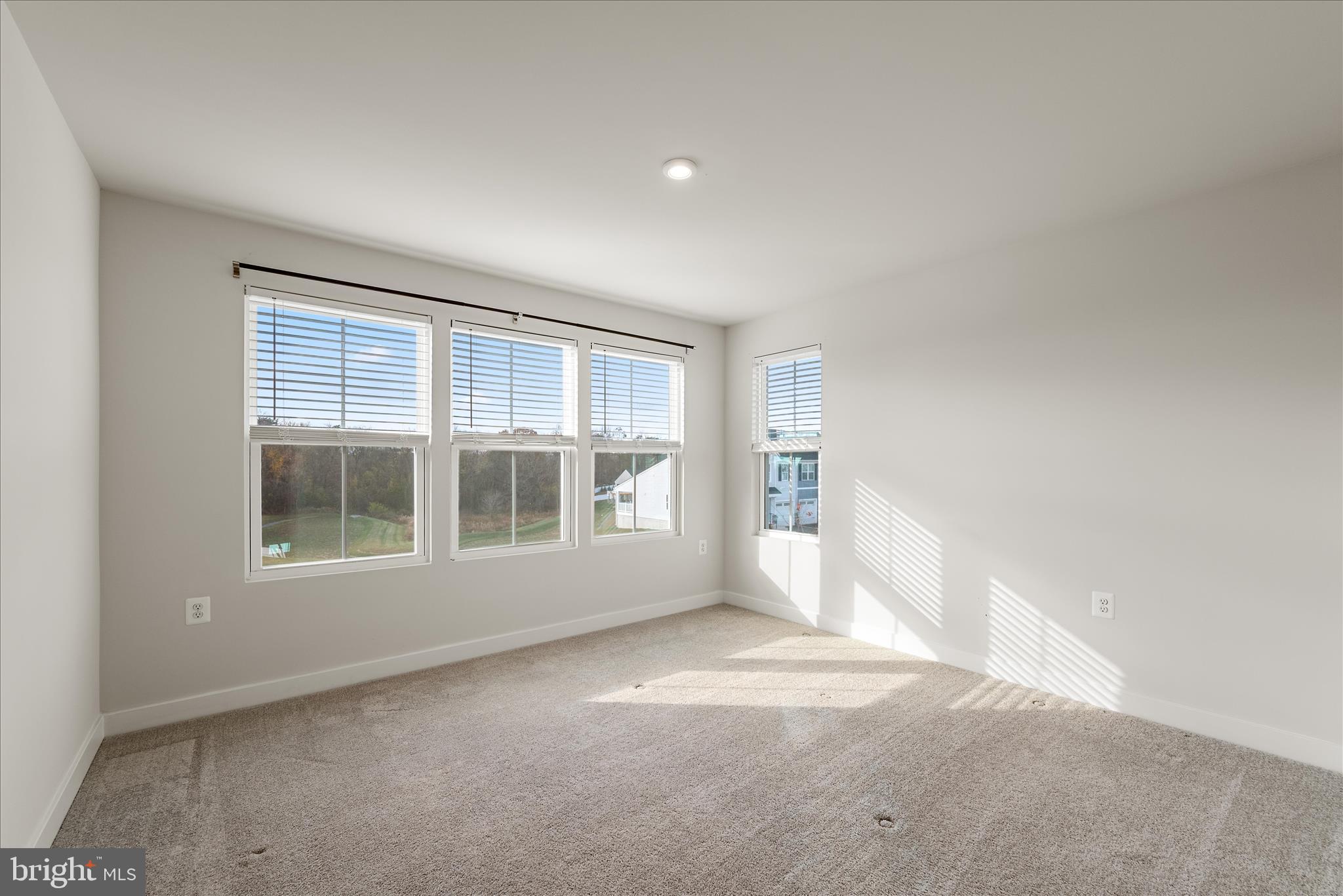 ARCADIA NORTH - Residential