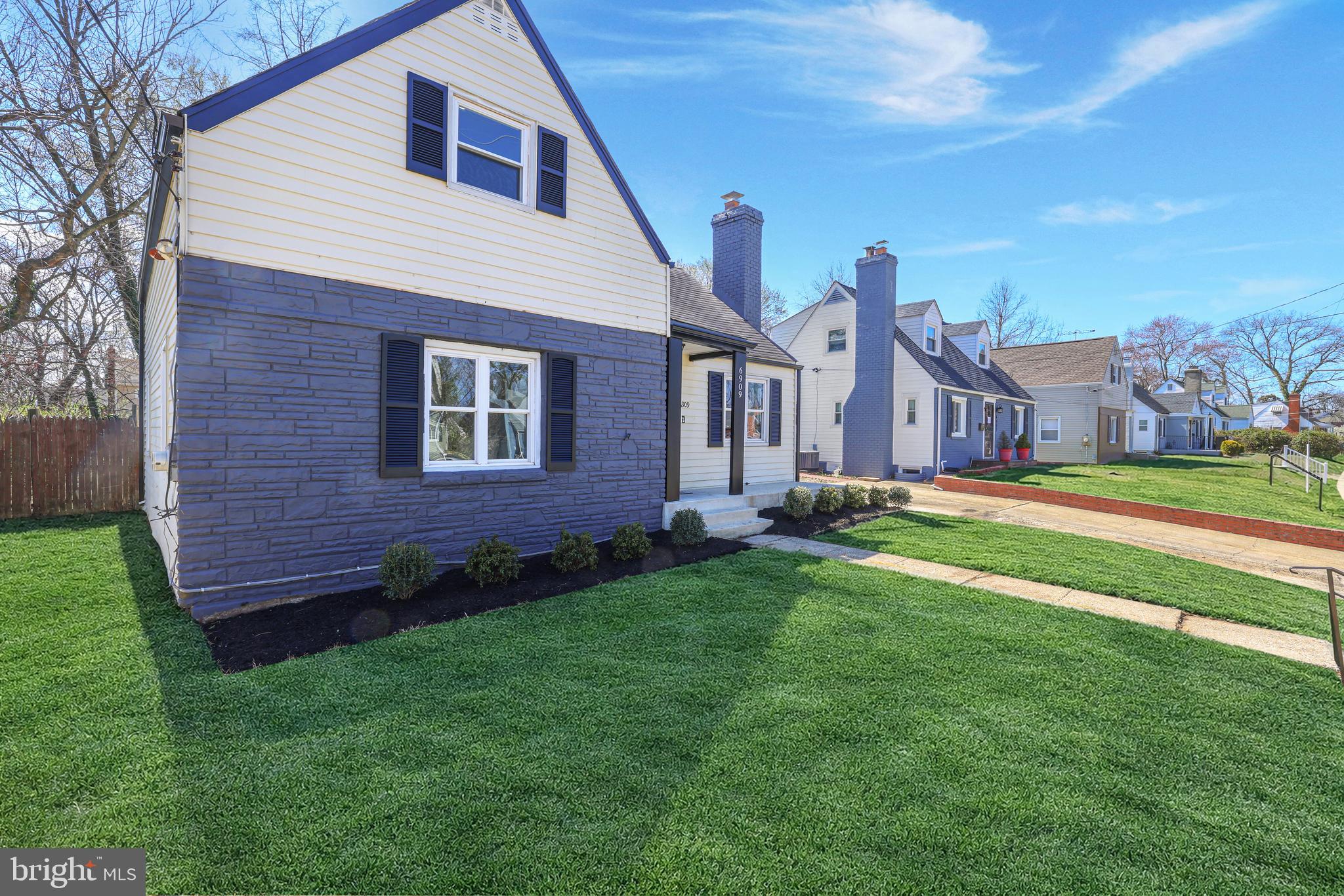 6909 GATEWAY BOULEVARD