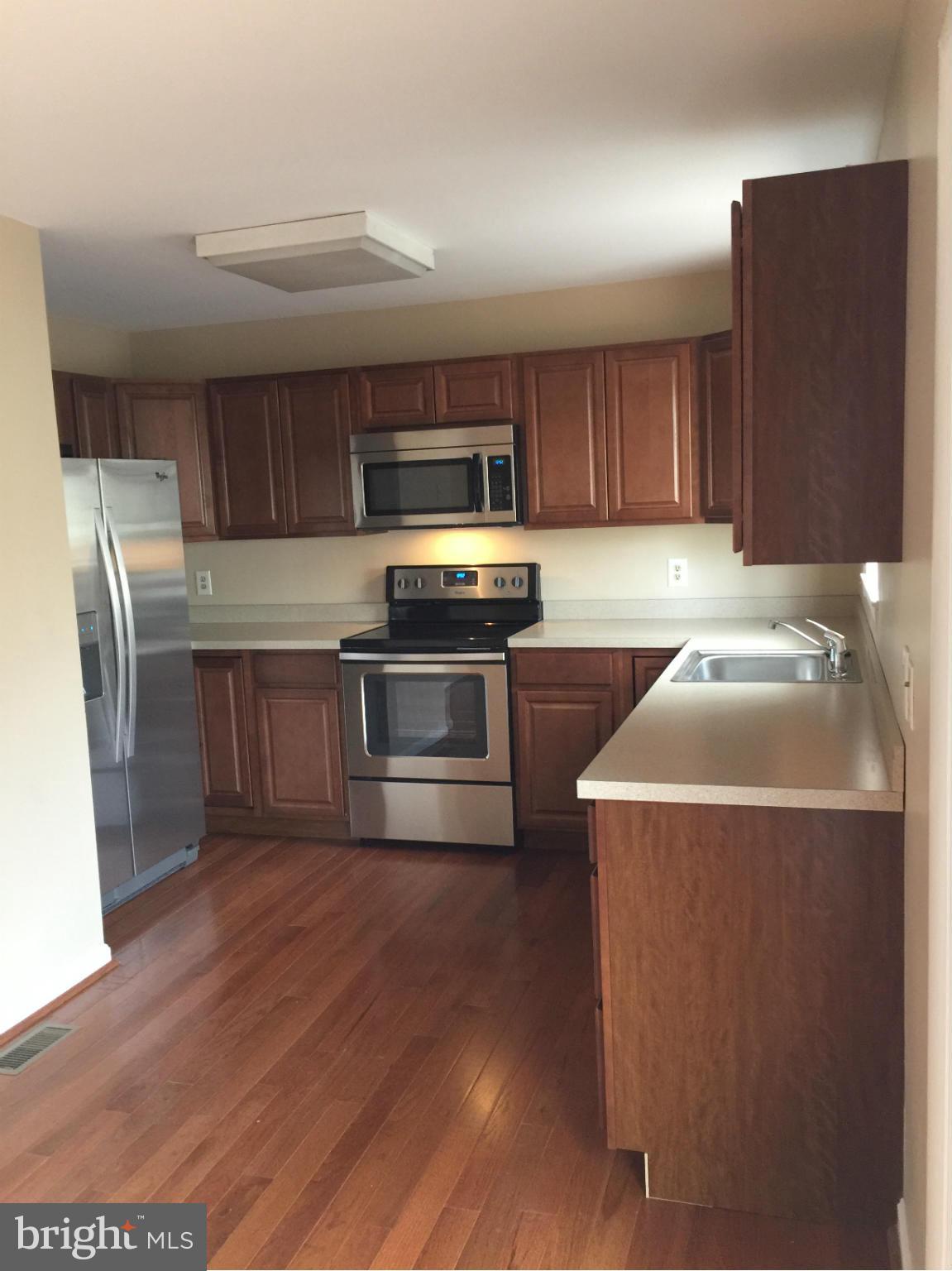 UPTON VILLAGE NORTH - Residential