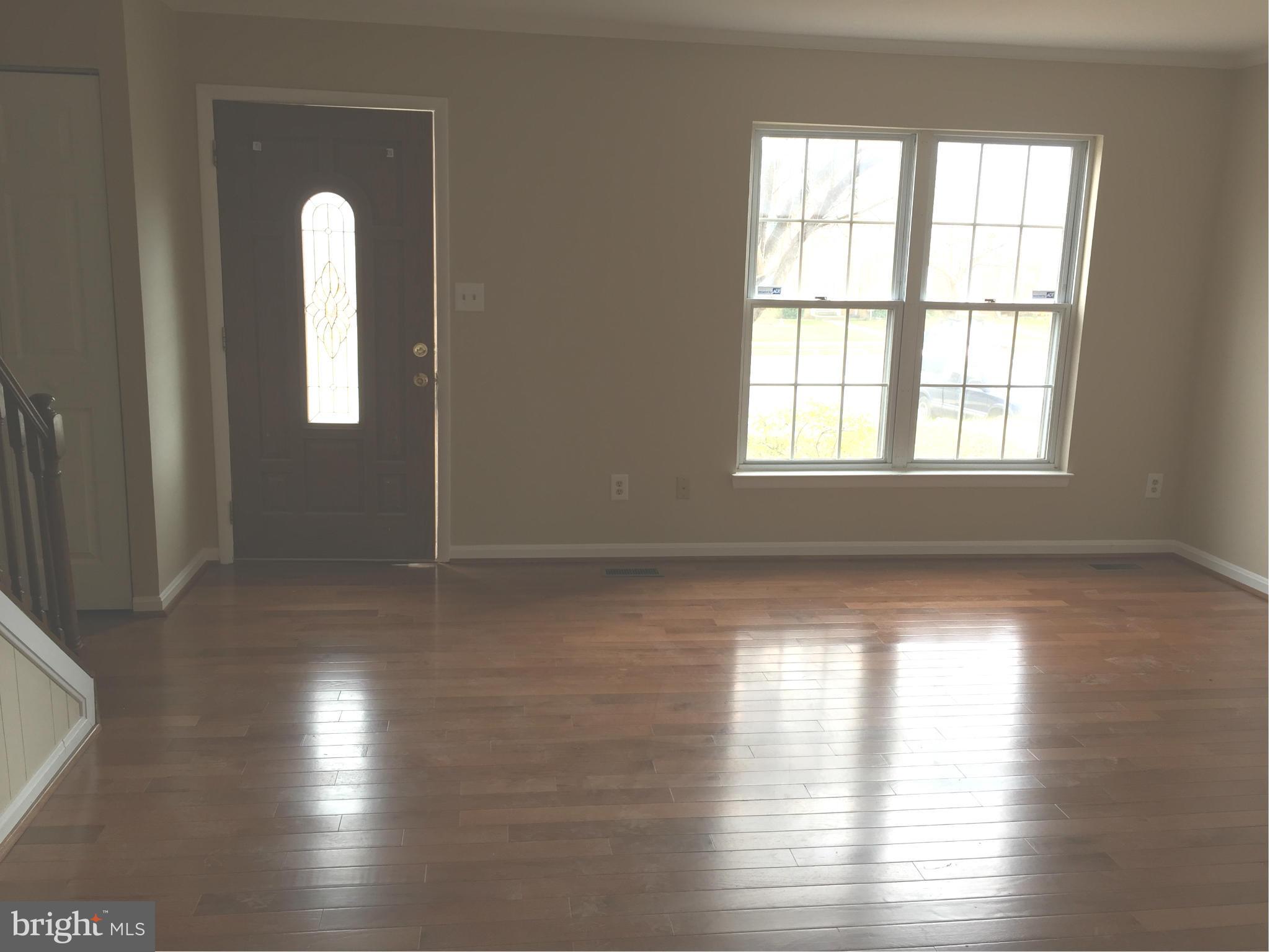 UPTON VILLAGE NORTH - Residential