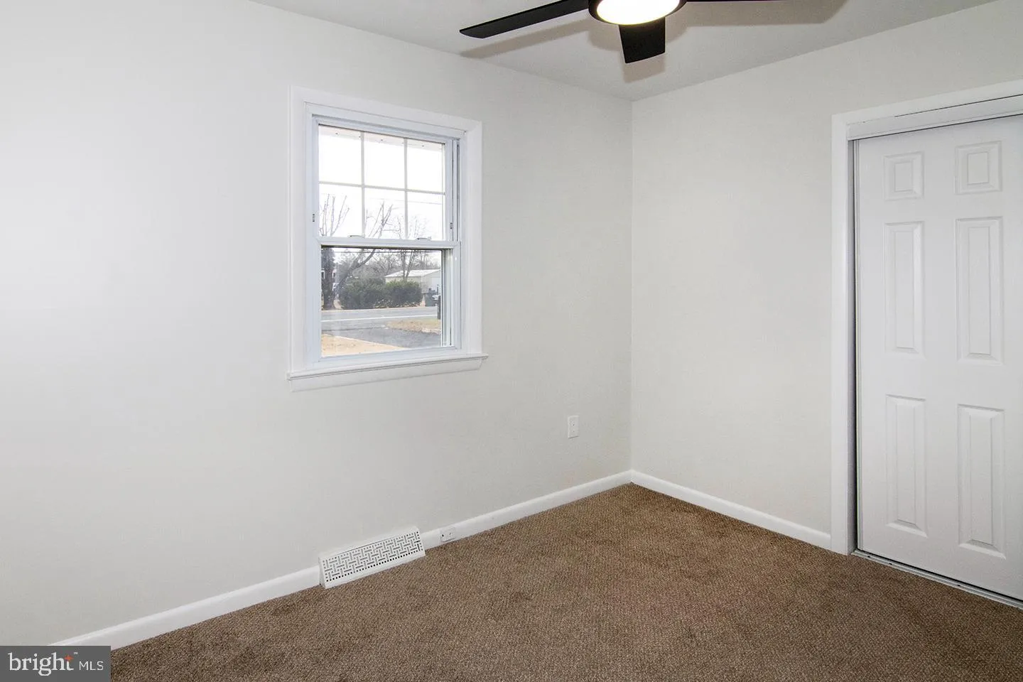 Malaga, New Jersey 08328, United States, 3 Bedrooms Bedrooms, ,3 BathroomsBathrooms,Residential,Contingent,27940