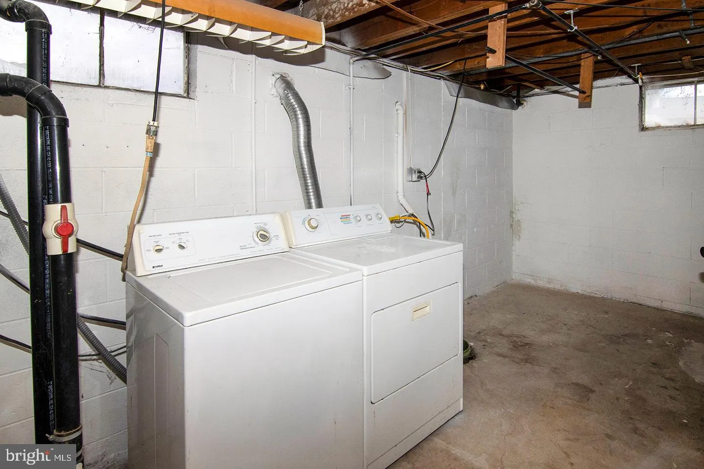 Malaga, New Jersey 08328, United States, 3 Bedrooms Bedrooms, ,3 BathroomsBathrooms,Residential,Contingent,27940