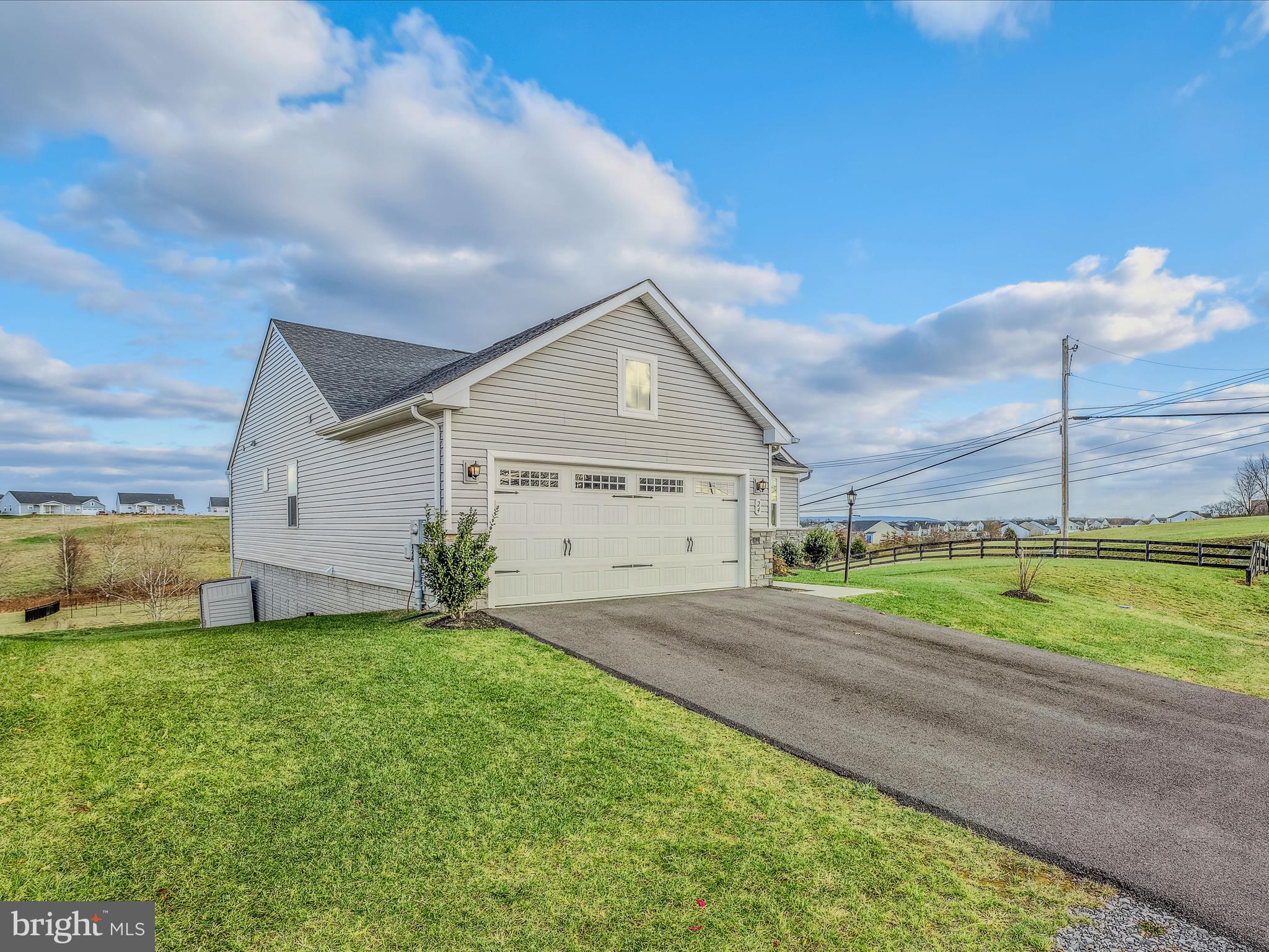 ARCADIA NORTH - Residential Lease