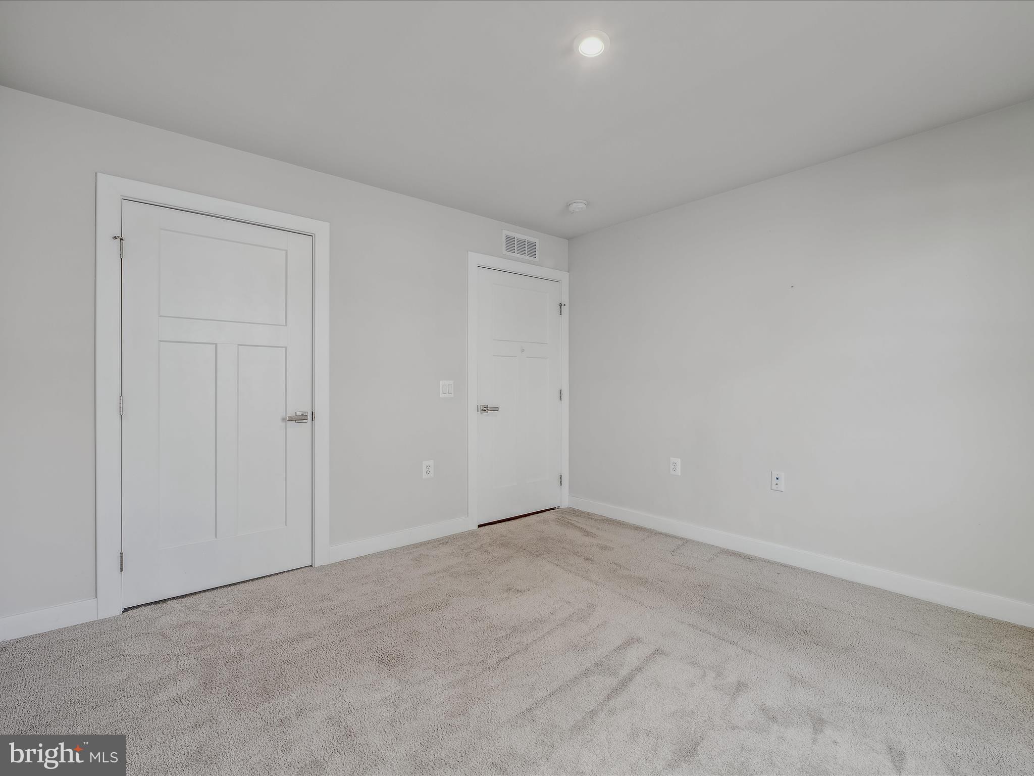 ARCADIA NORTH - Residential Lease