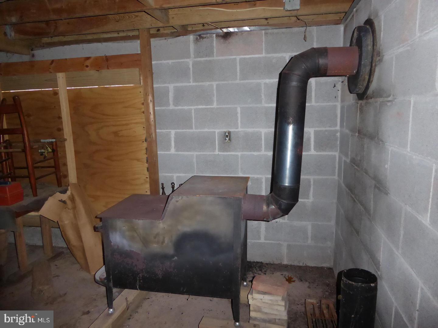 OWL HOLLOW CABINS - Residential