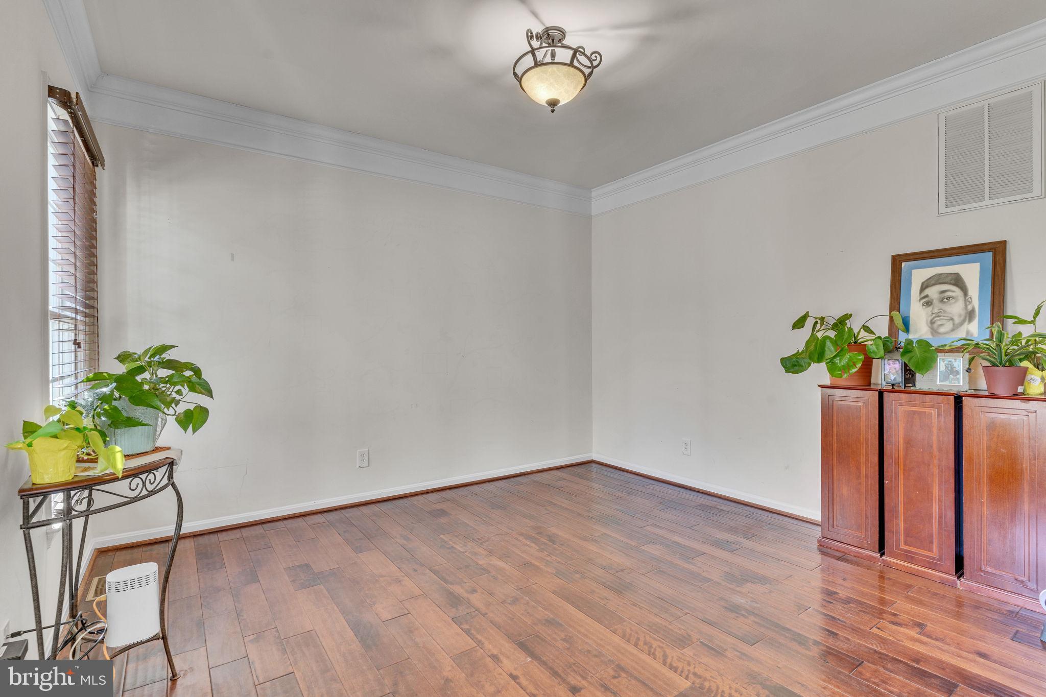 WARREN J WILLETT'S SUB - Residential