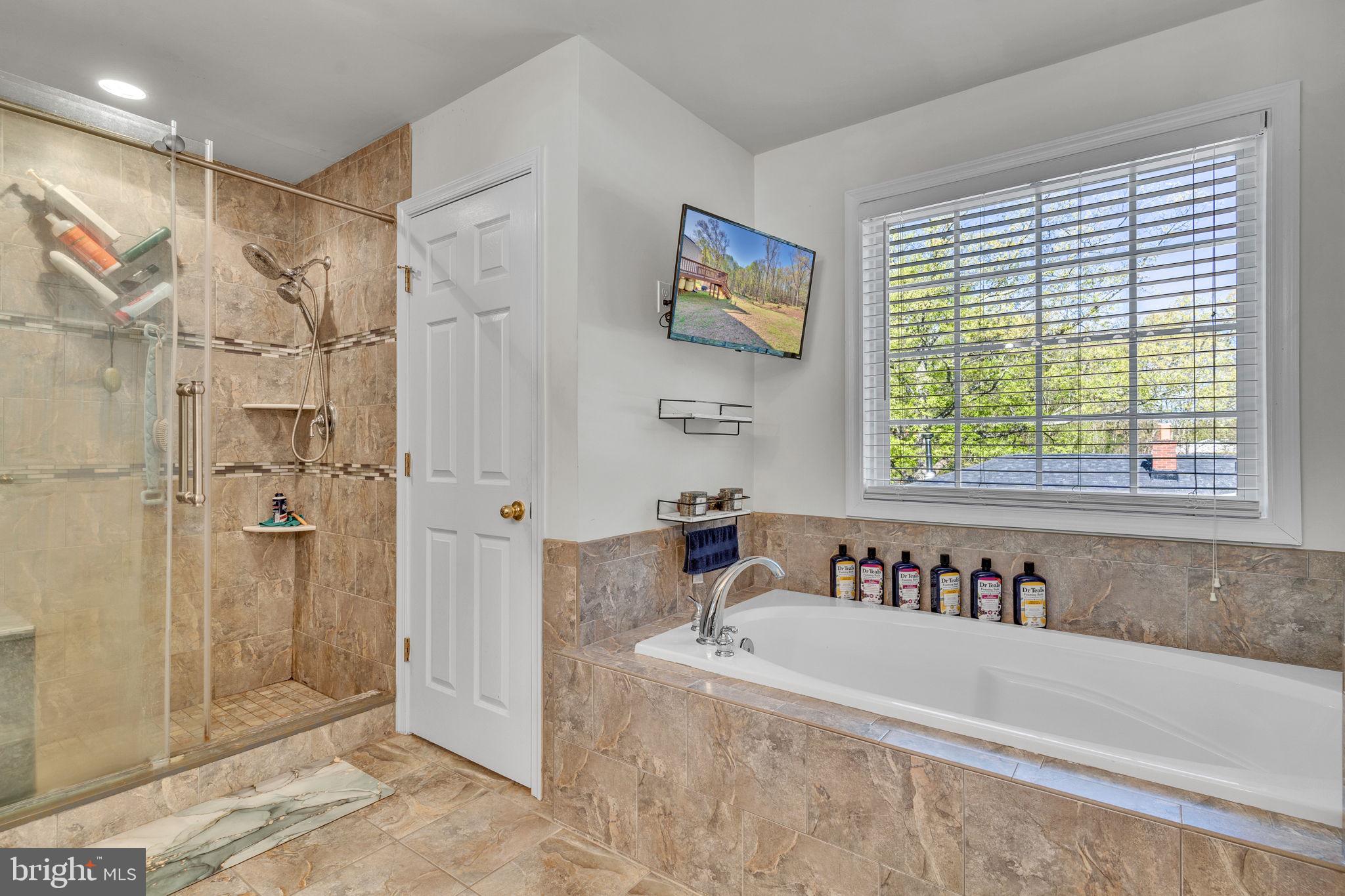 WARREN J WILLETT'S SUB - Residential