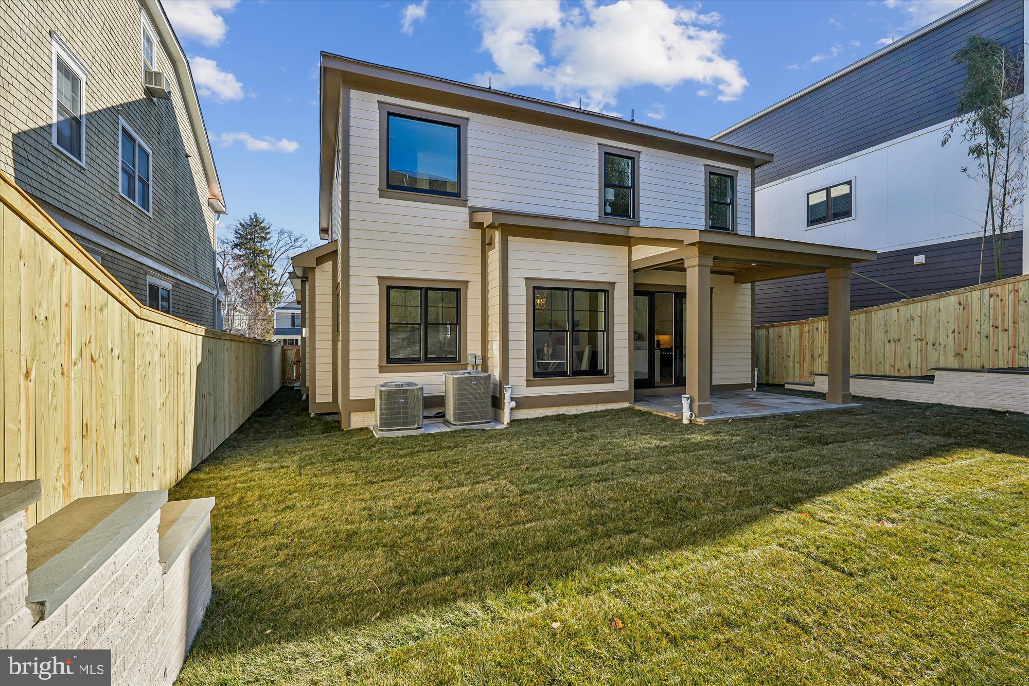 NORTH BETHESDA GROVE - Residential