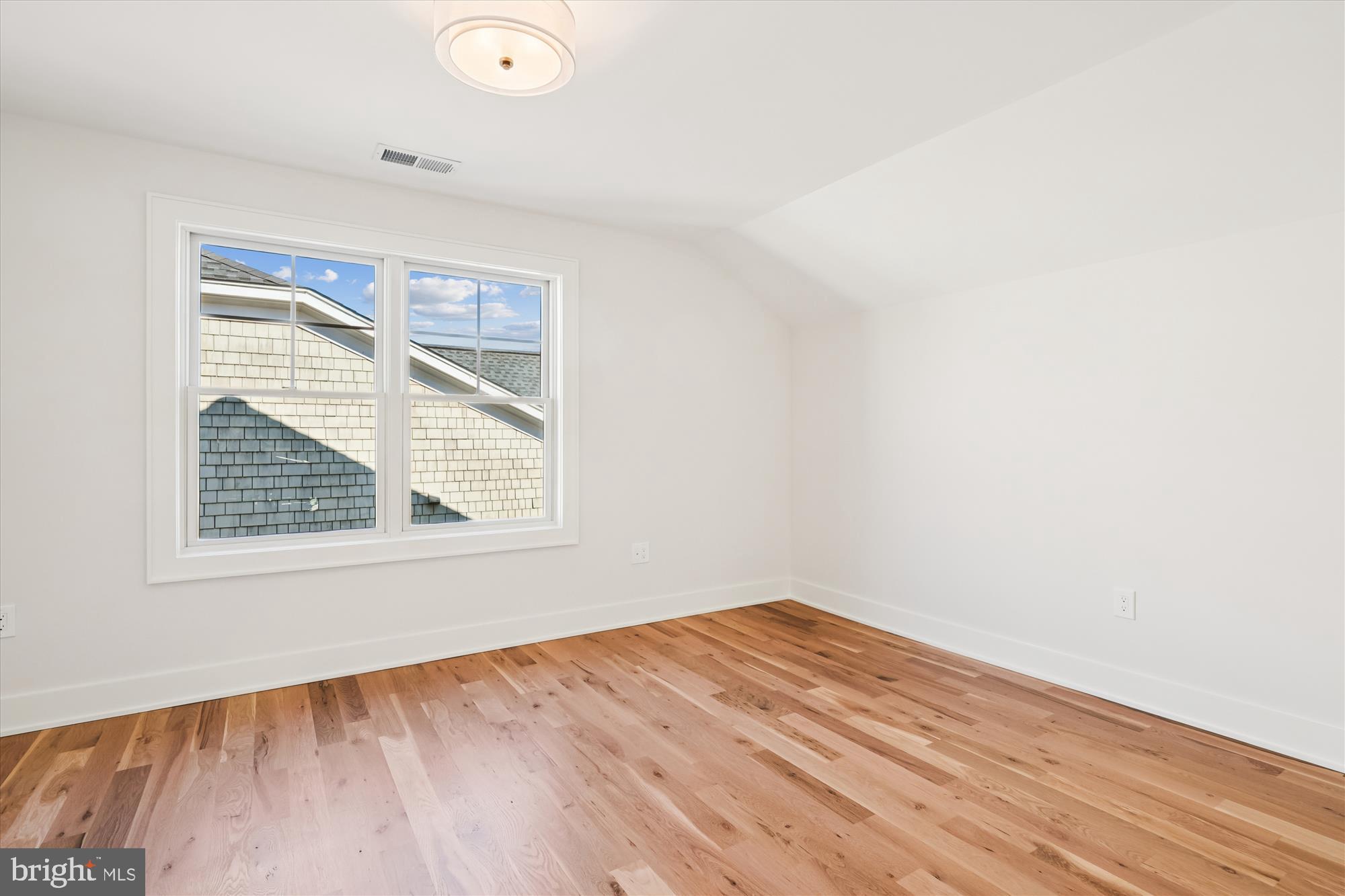 NORTH BETHESDA GROVE - Residential