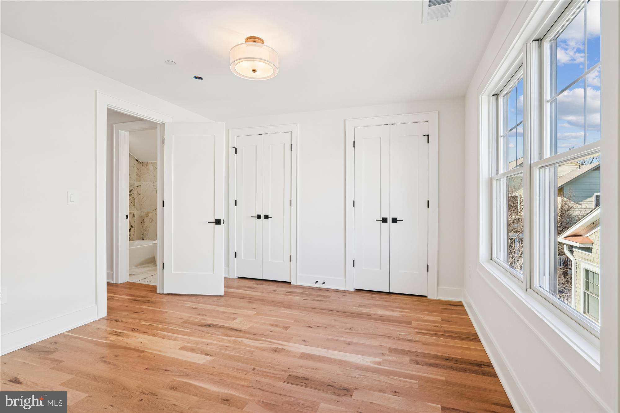 NORTH BETHESDA GROVE - Residential