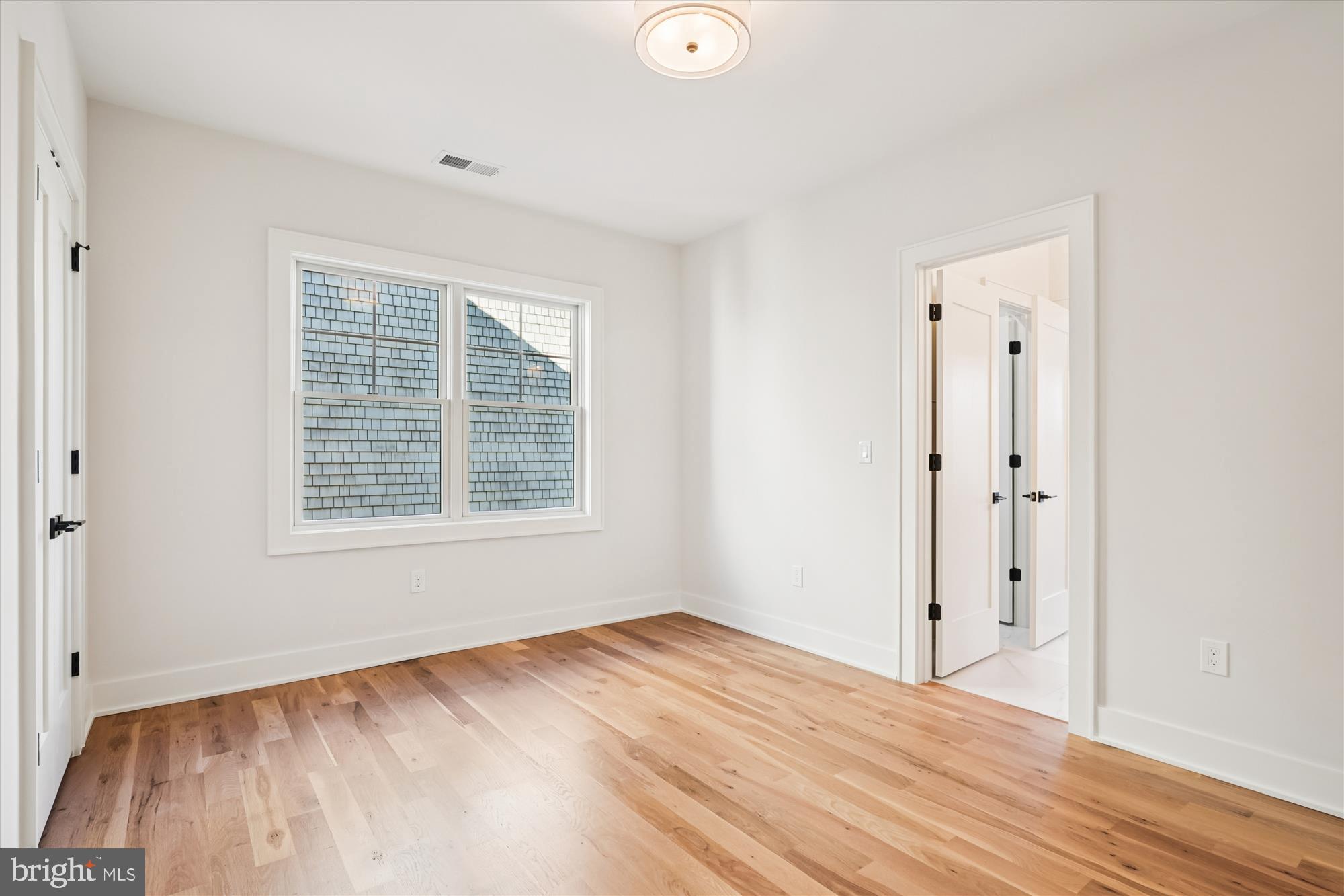 NORTH BETHESDA GROVE - Residential