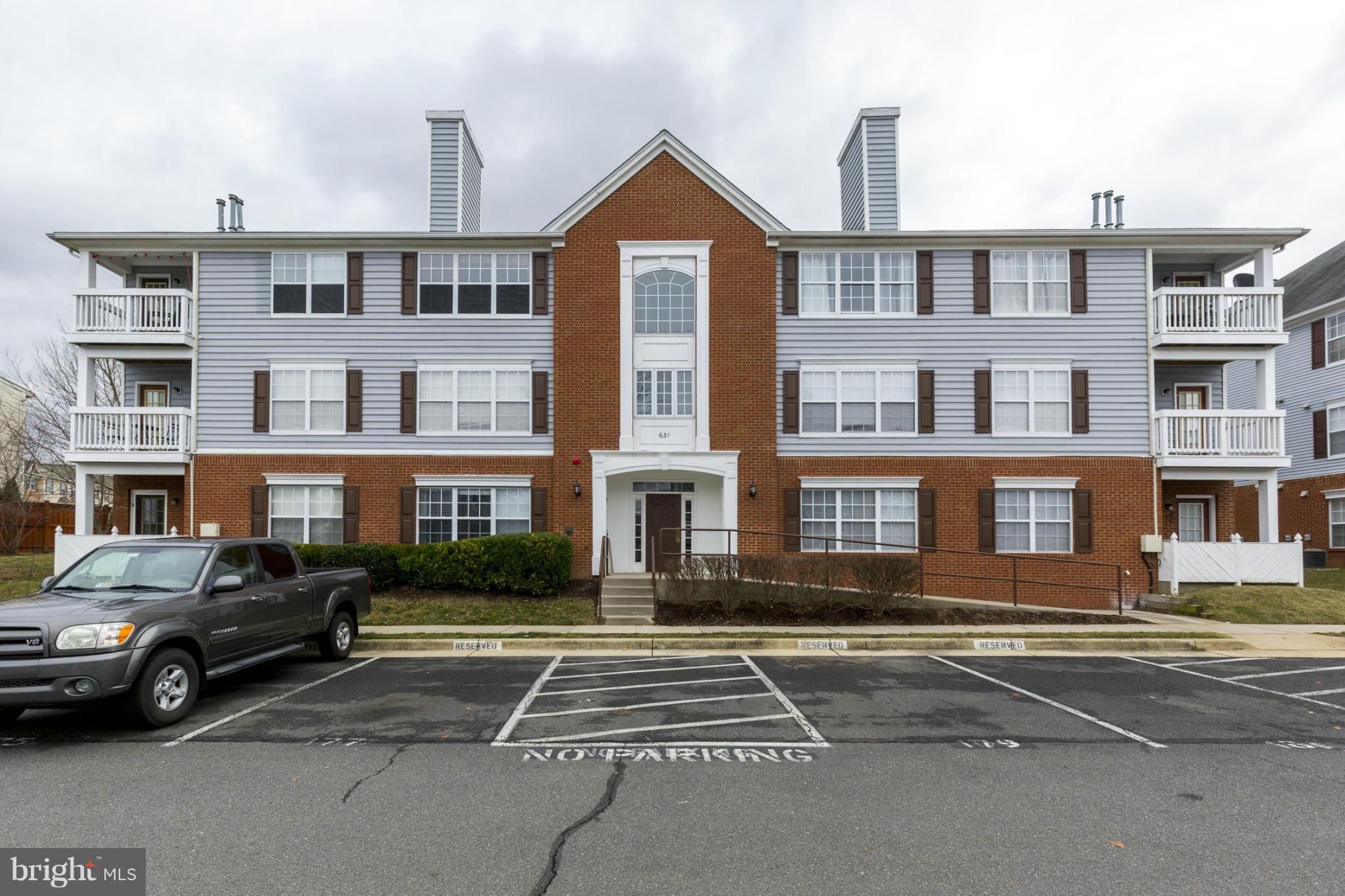 LEESBURG GATEWAY - Residential