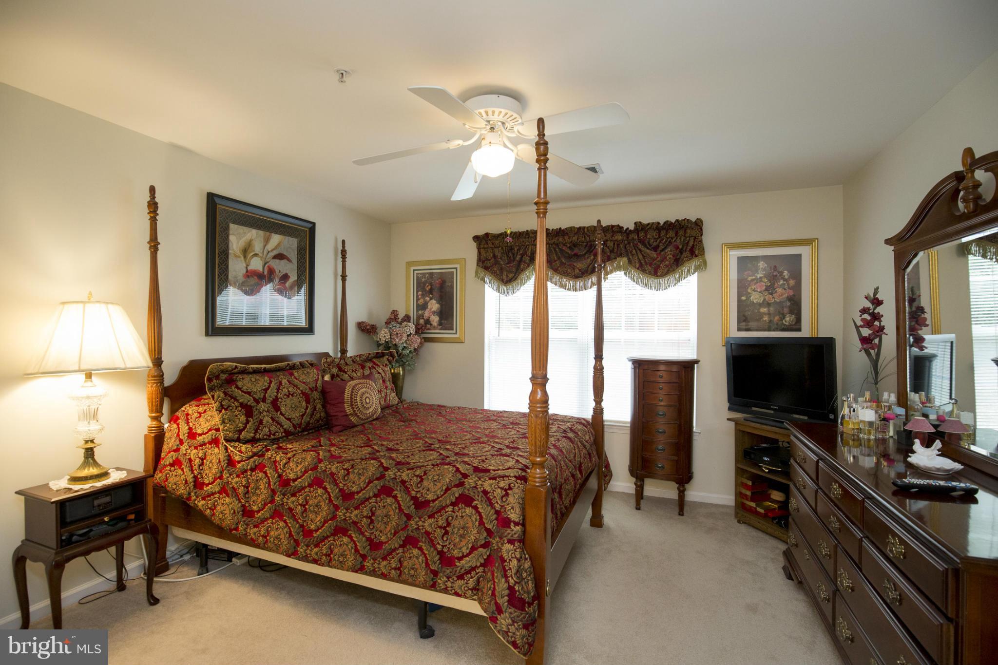 LEESBURG GATEWAY - Residential