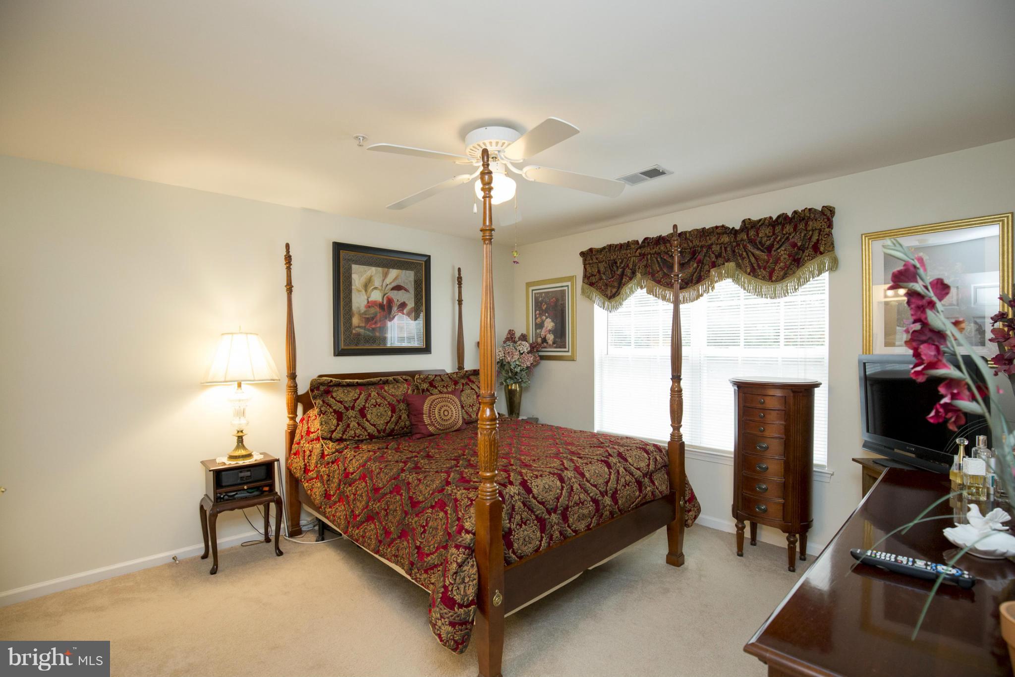 LEESBURG GATEWAY - Residential