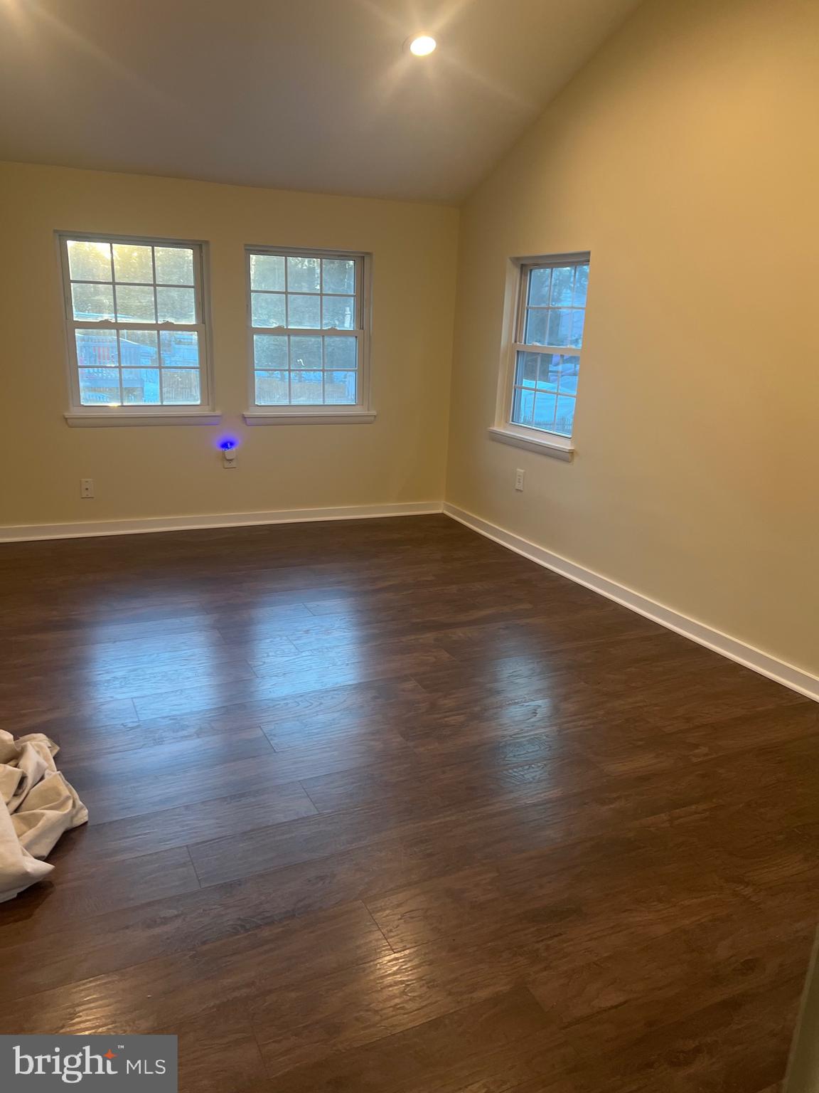 CAPITOL HEIGHTS - Residential