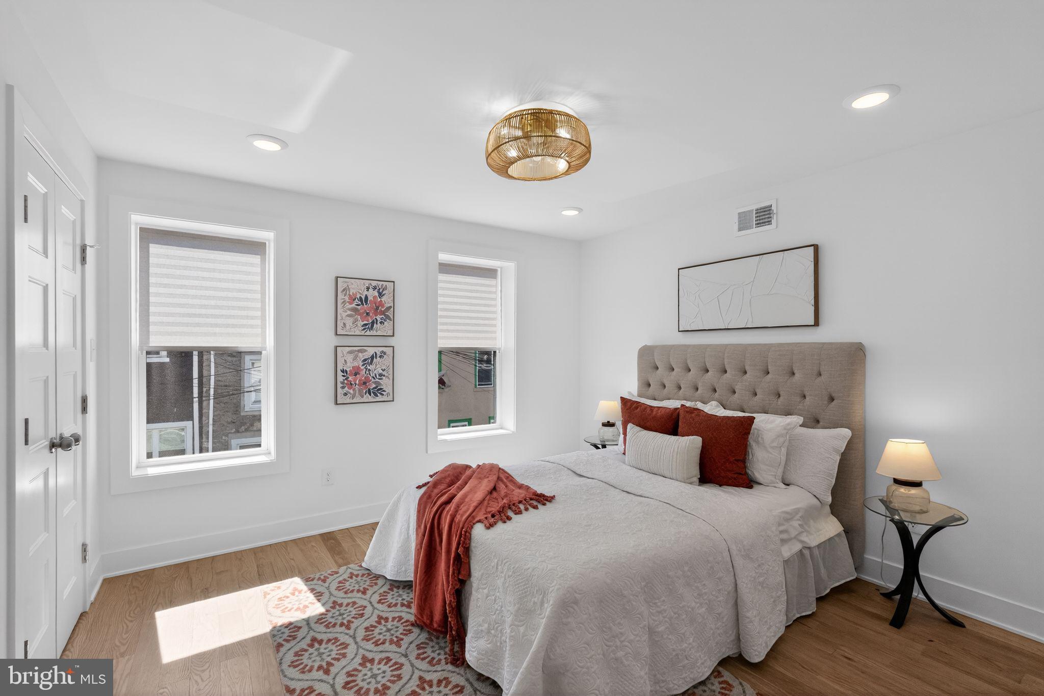 MANAYUNK - Residential