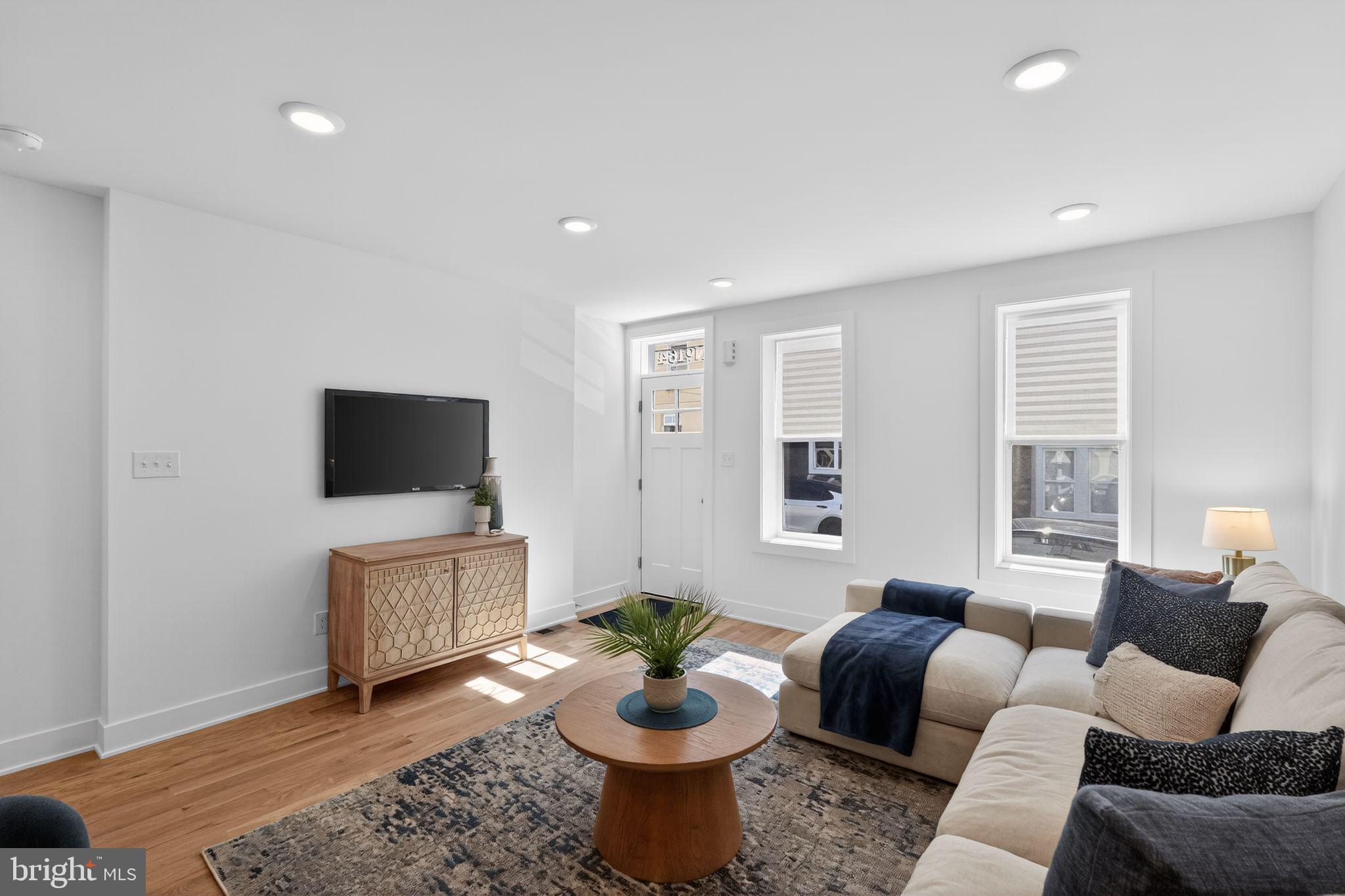 MANAYUNK - Residential