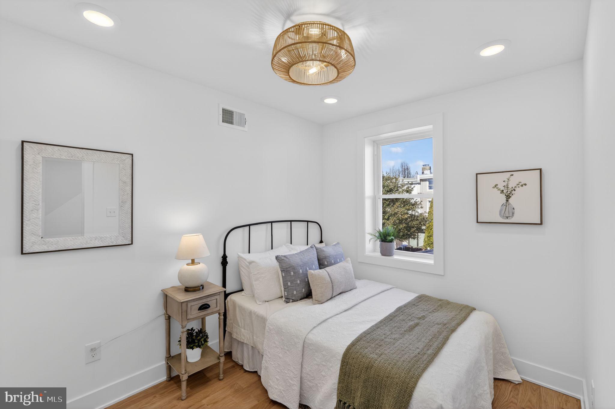 MANAYUNK - Residential