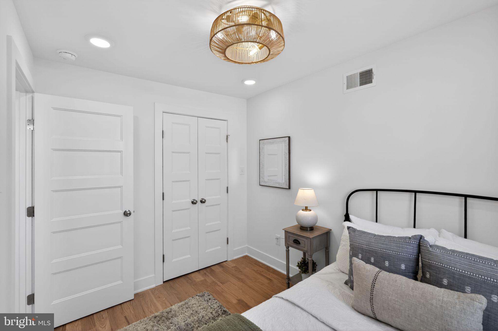 MANAYUNK - Residential