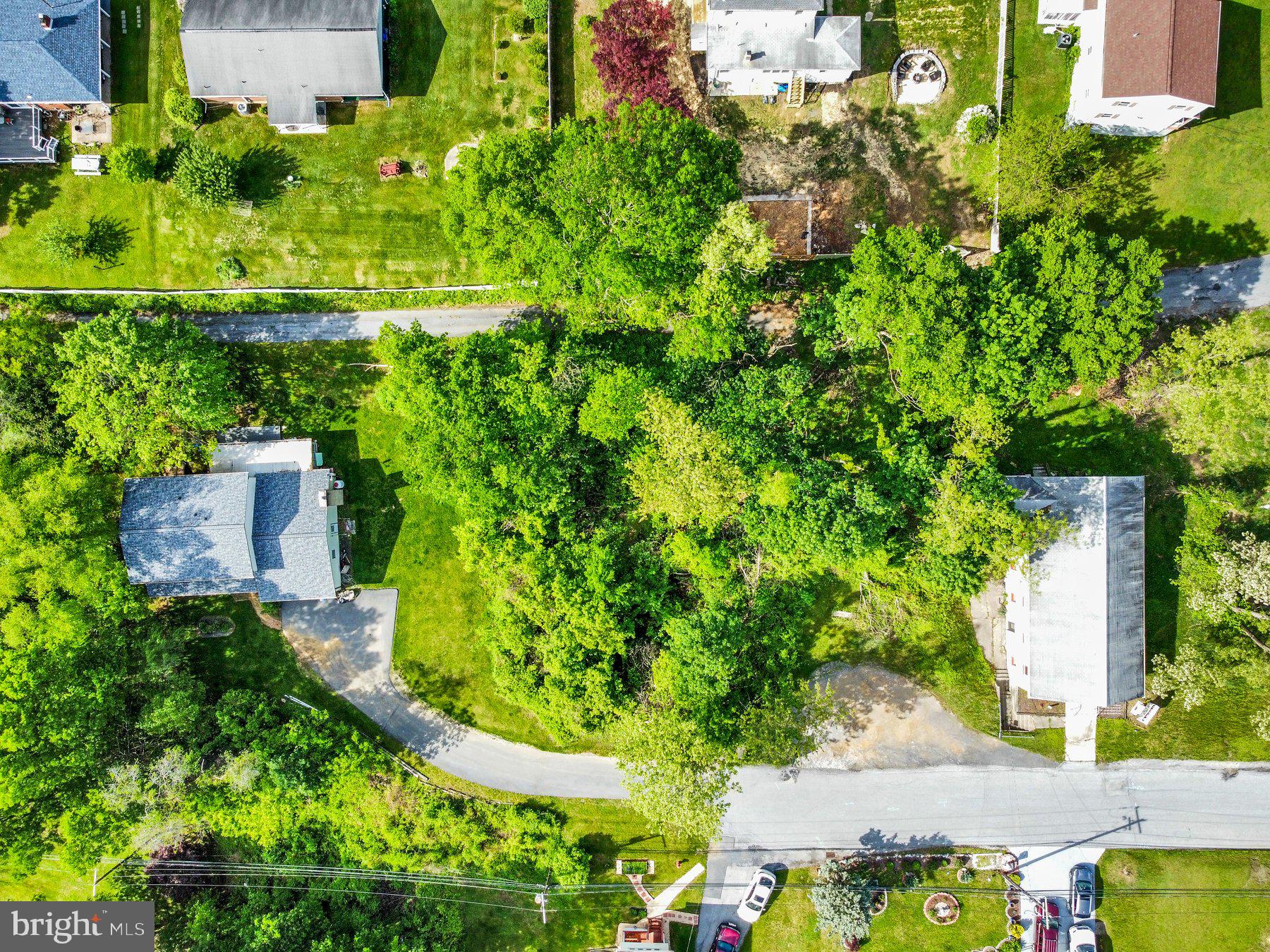 2324 HIGHLAND AVENUE
