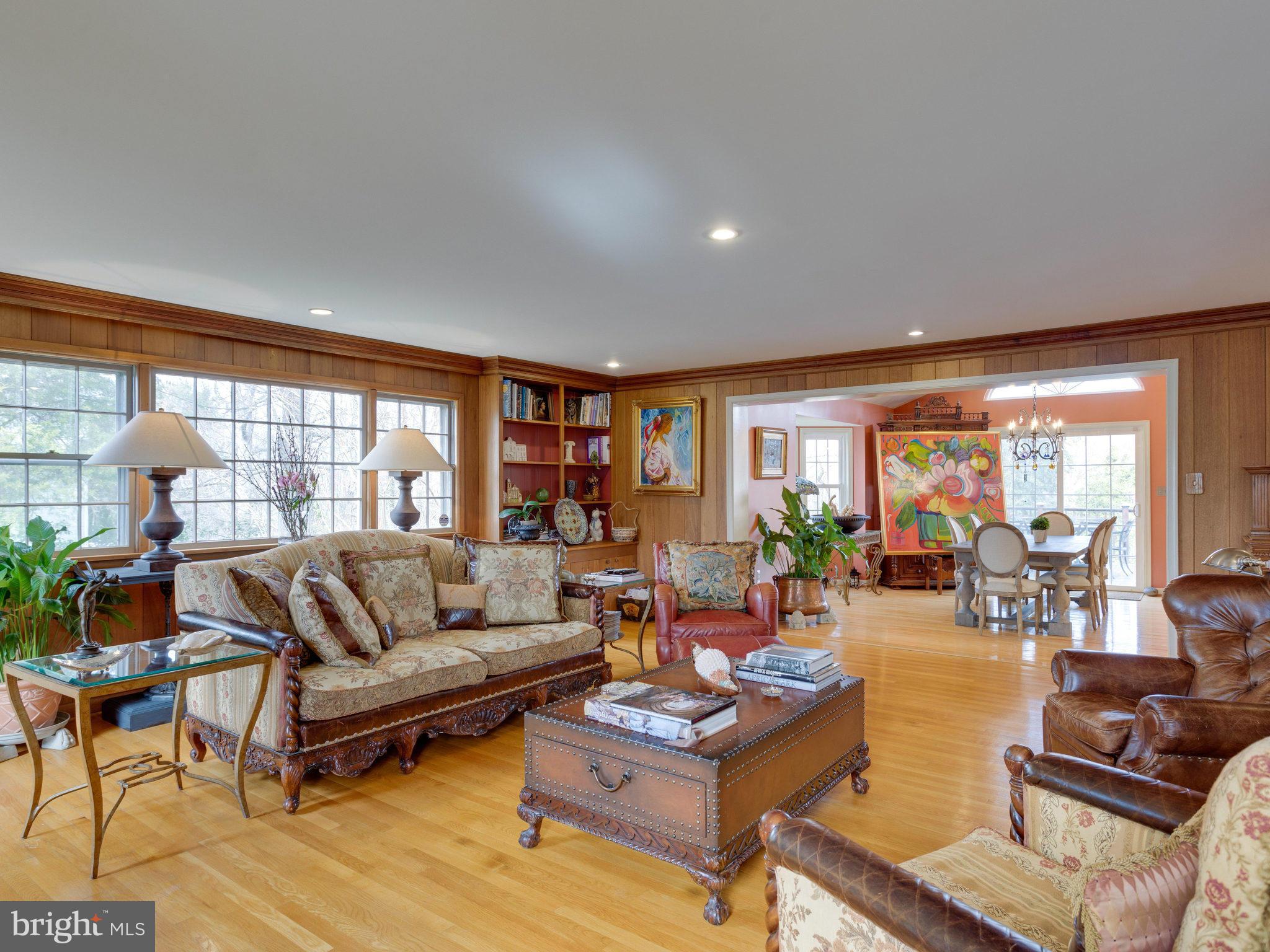 BARCROFT WOODS - Residential Lease