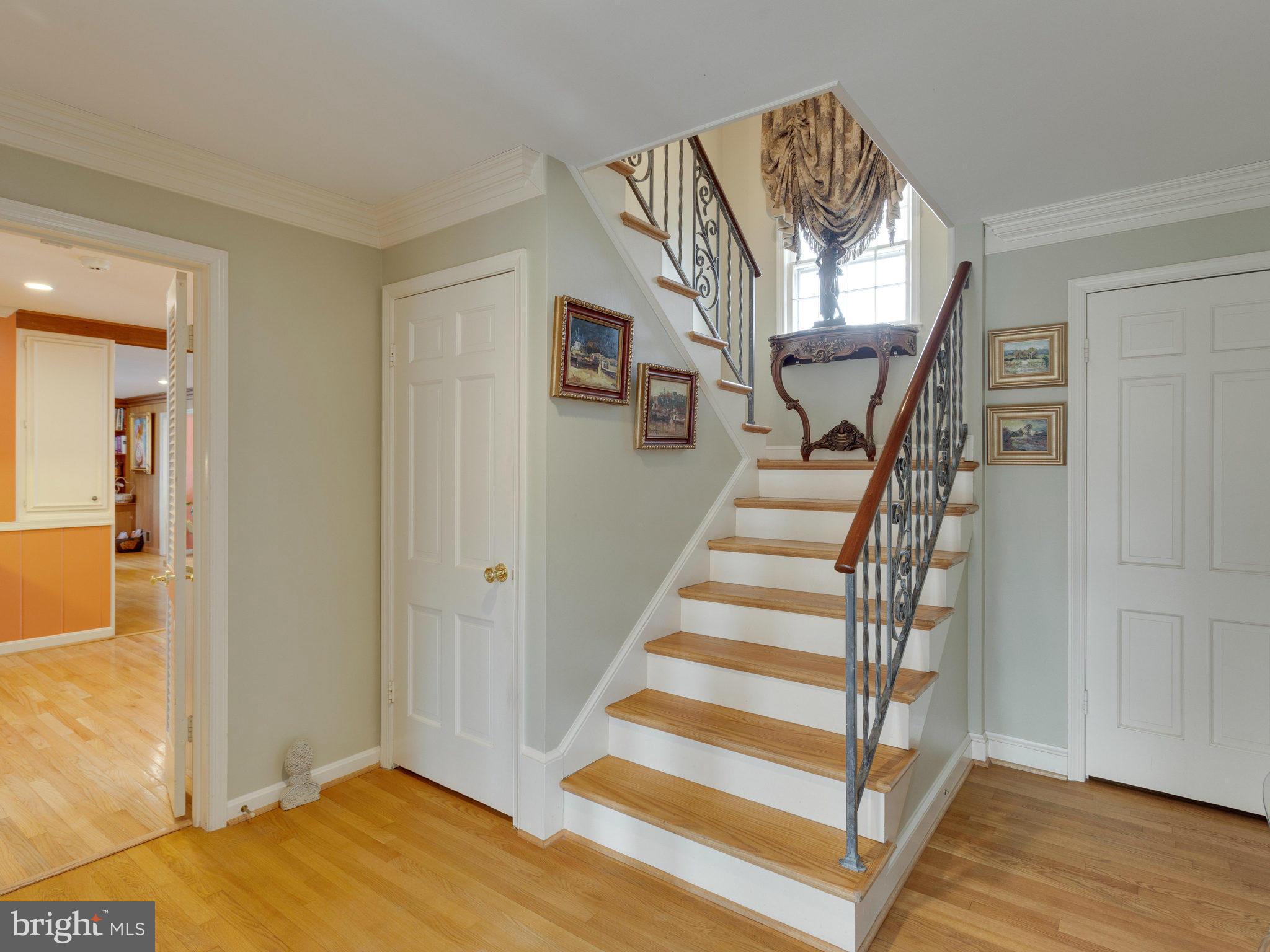 BARCROFT WOODS - Residential Lease