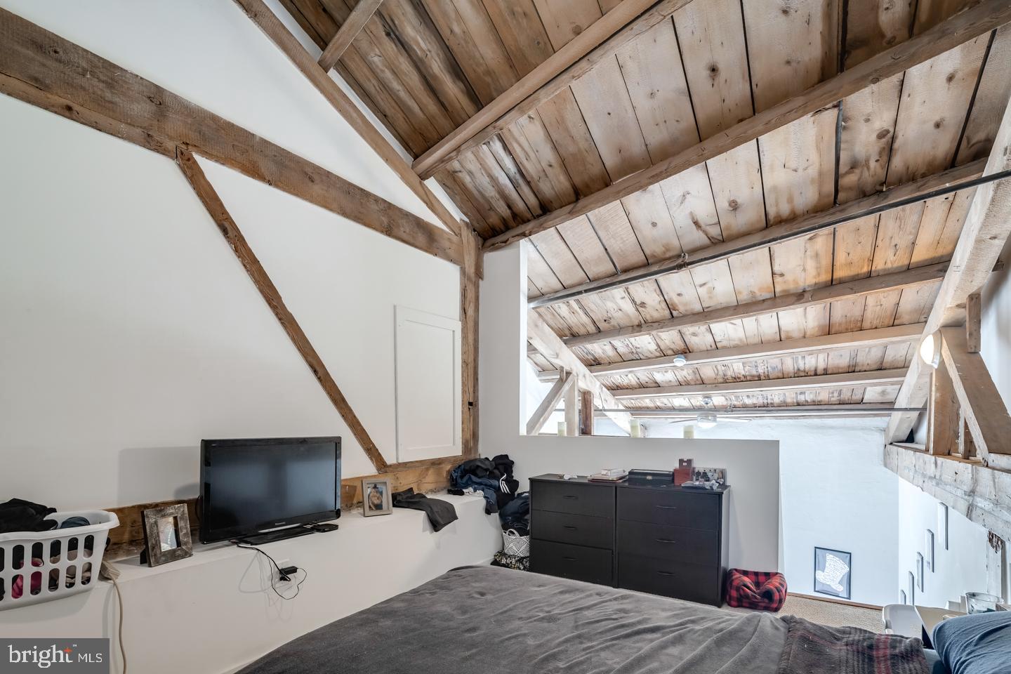 MANAYUNK - Residential Lease