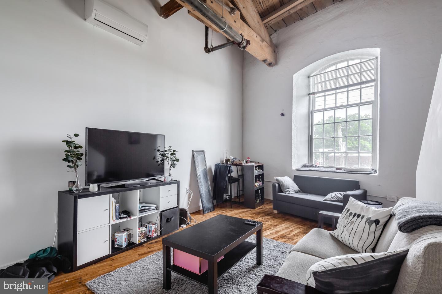 MANAYUNK - Residential Lease