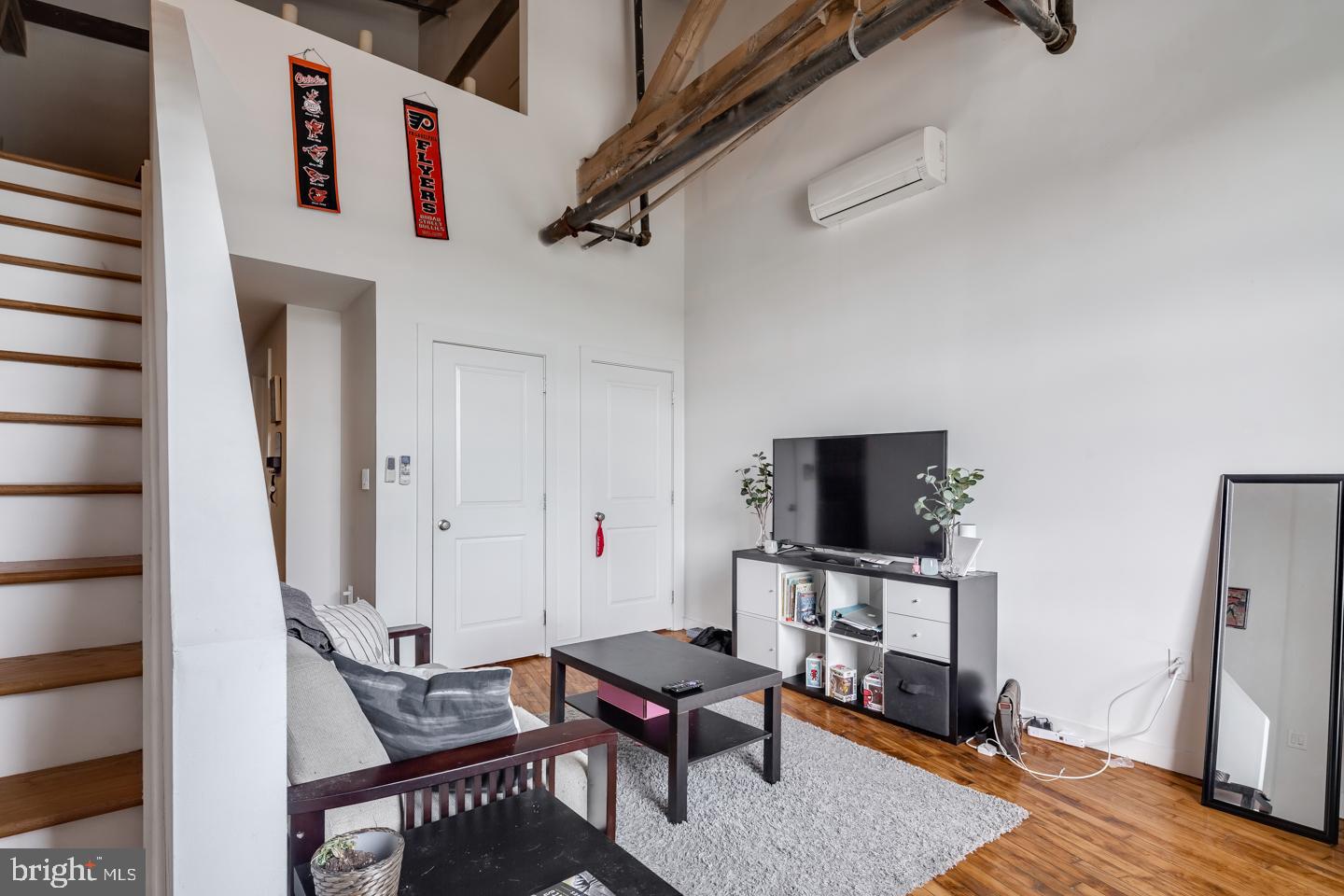 MANAYUNK - Residential Lease