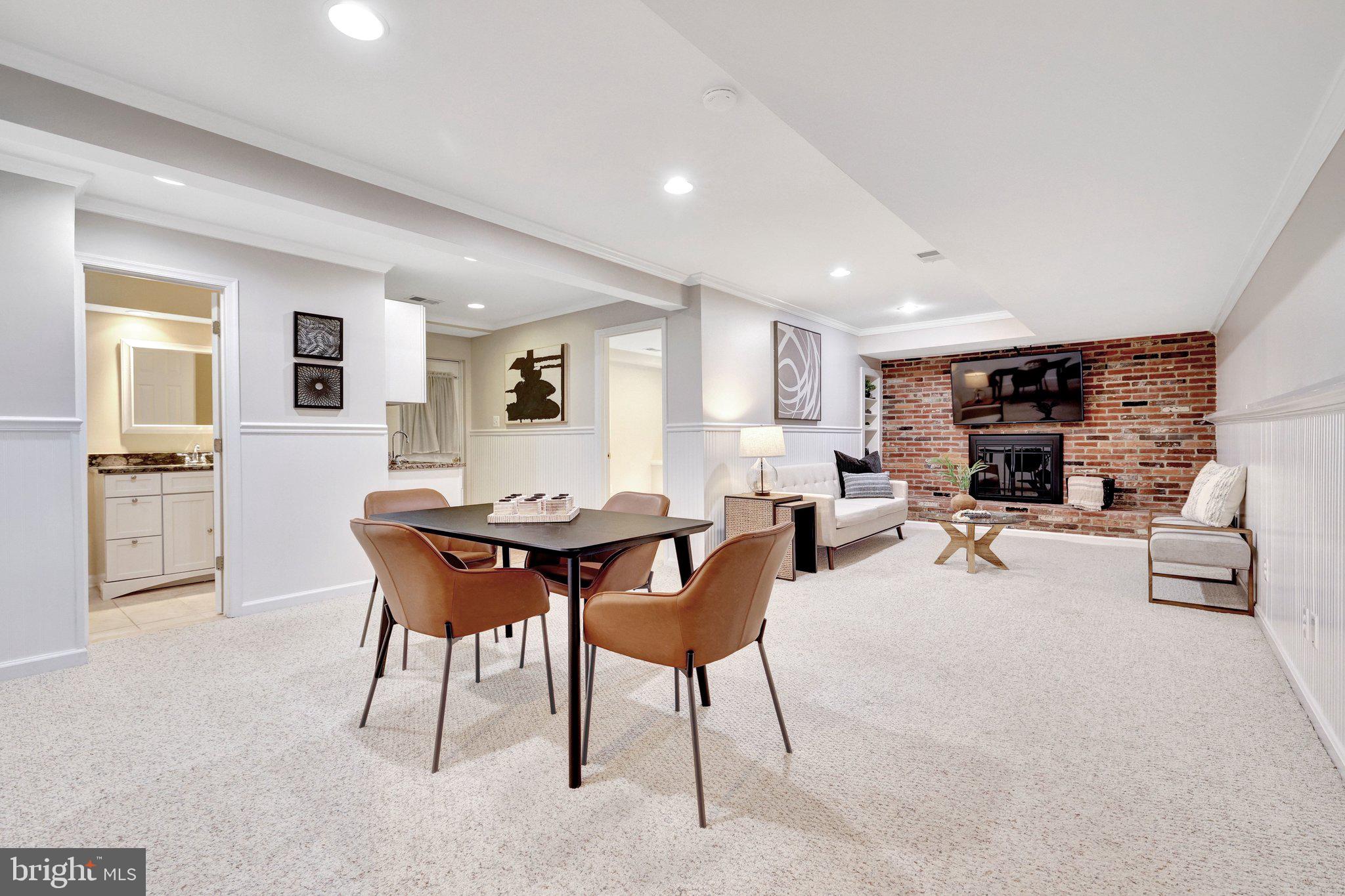 MANTUA - Residential