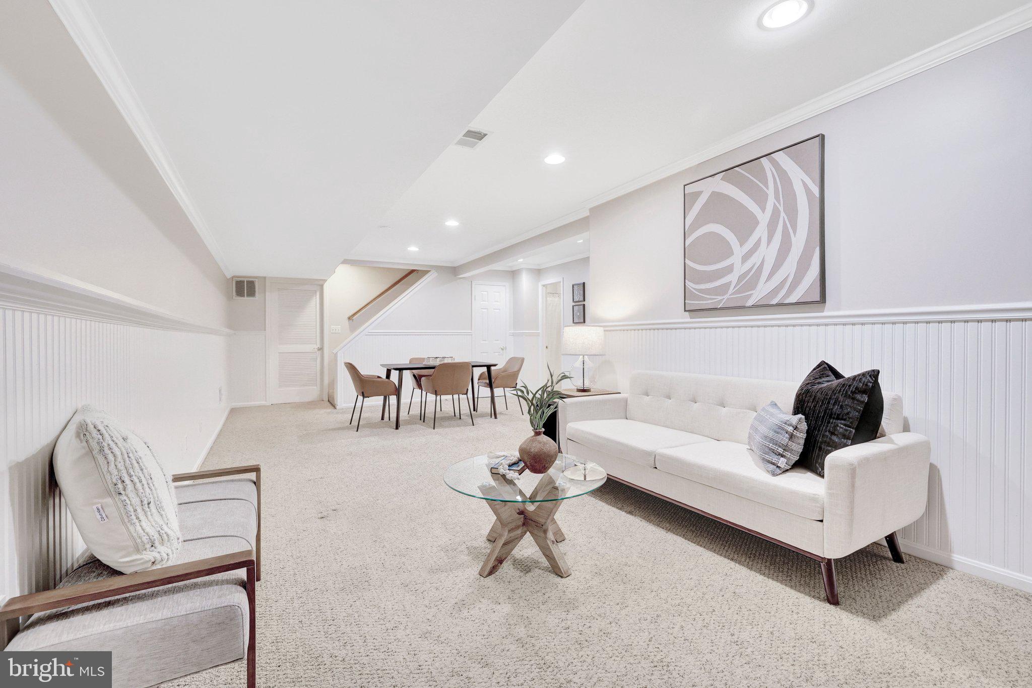 MANTUA - Residential