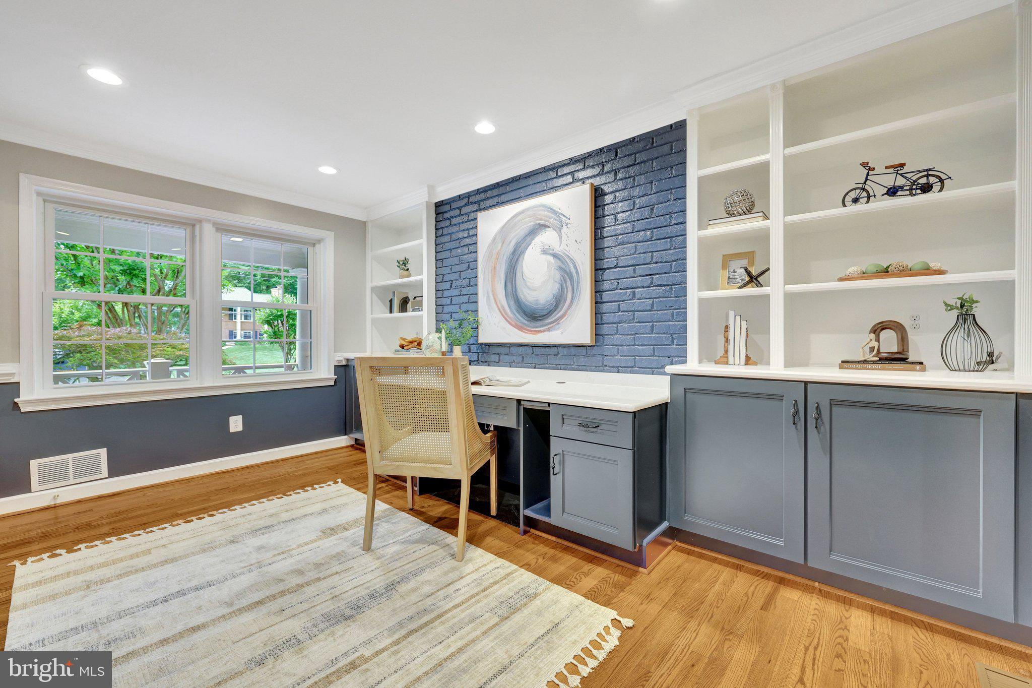 MANTUA - Residential