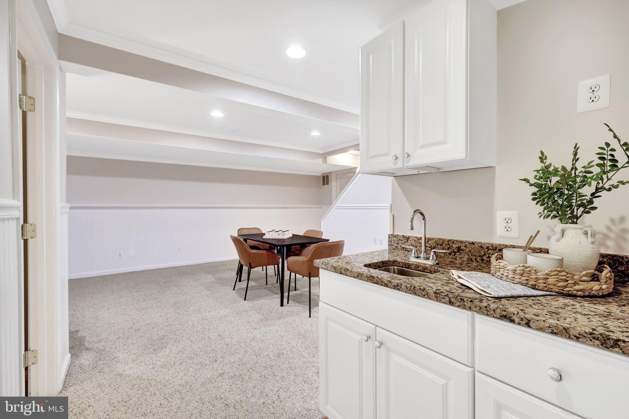 MANTUA - Residential