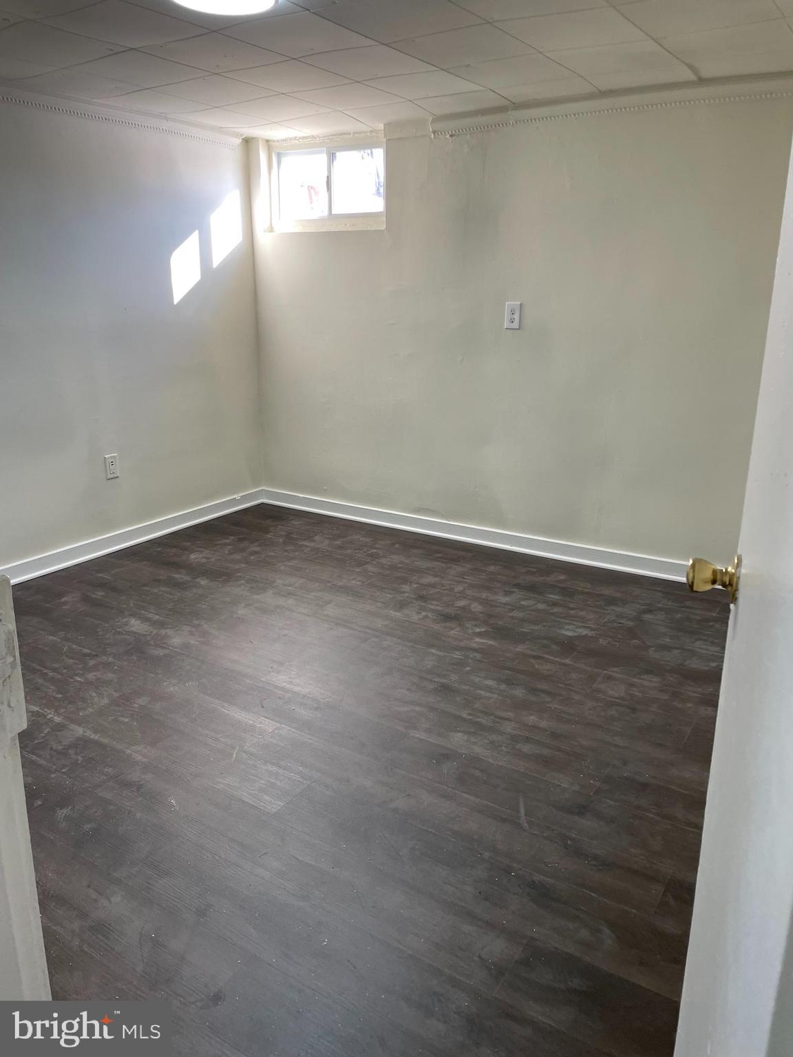 UNIVERSITY GARDENS - Residential